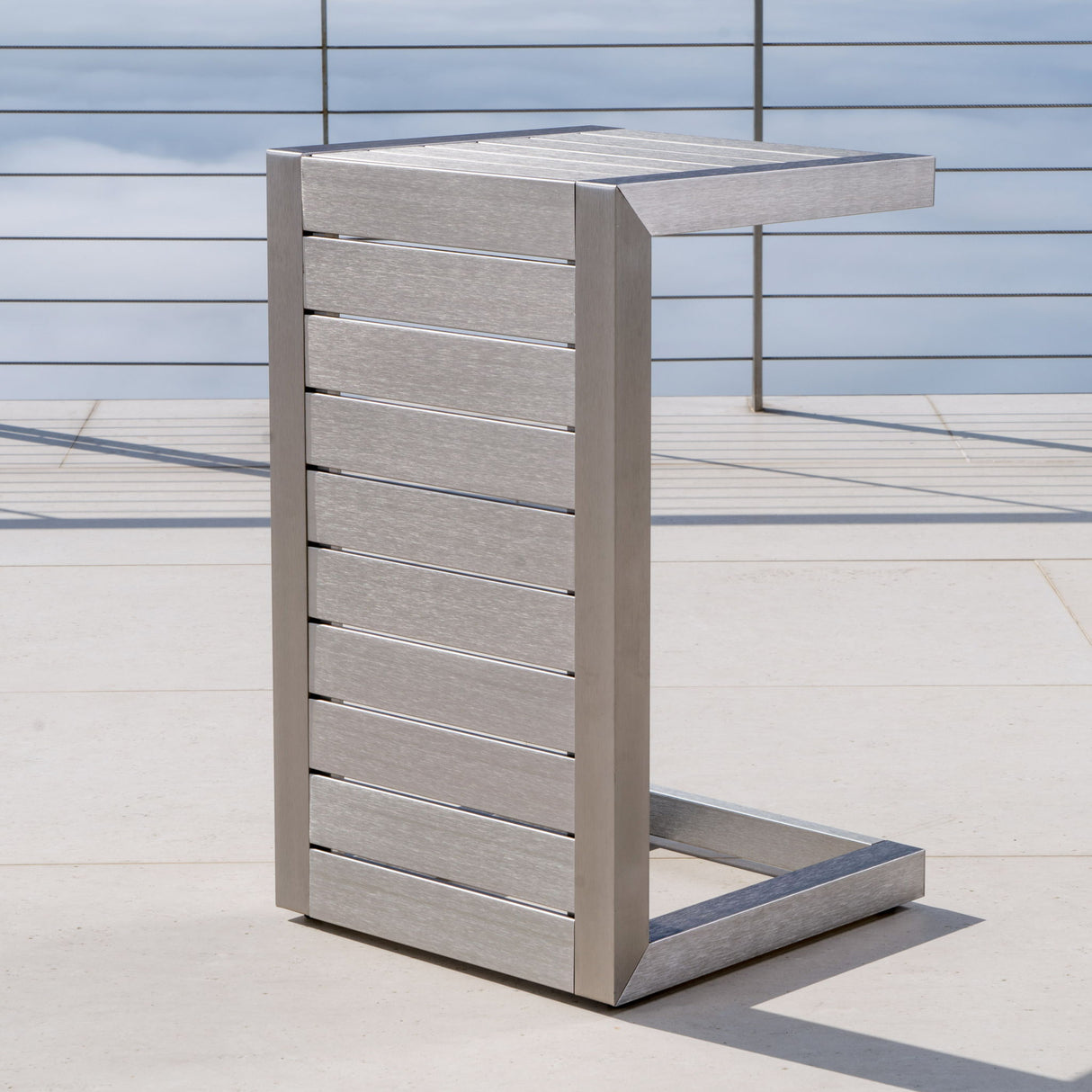 Aluminum Outdoor C-Shaped Side Table for Patio