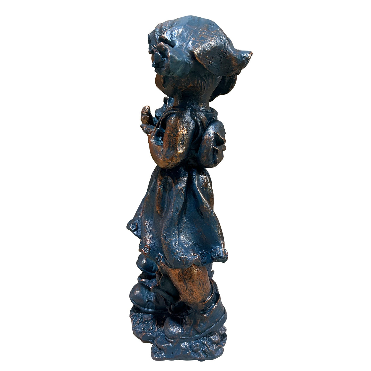 Magnesium Oxide Statues Of A Boy And A Girl