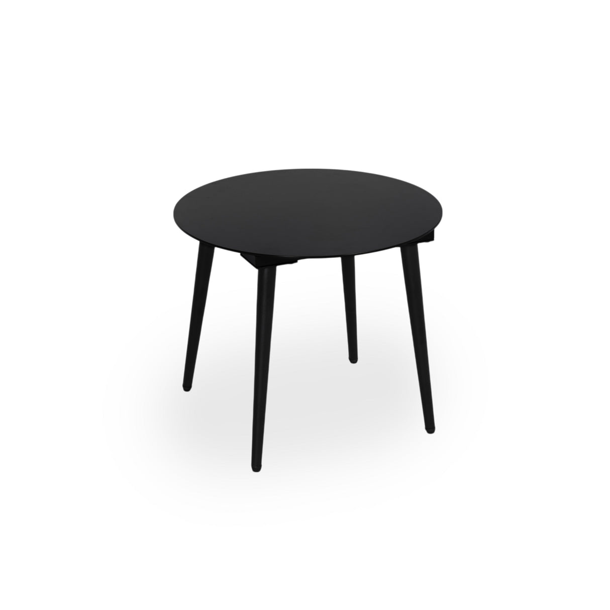 Modern Outdoor Chat Set: 2 Rattan Chairs with Side Table