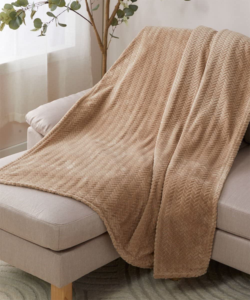 Decor&More Noble House Oversized and Extra Heavy Chevron Braided Throw Blanket (50" x 70")
