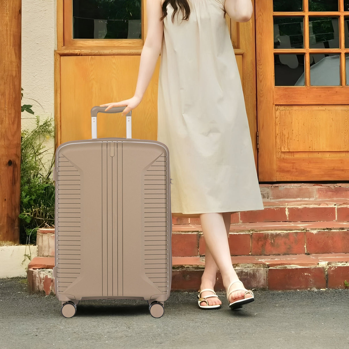 20'/24'/28' 3-Piece PP Spinner Wheel Luggage Set with Combination Lock (Champagne)