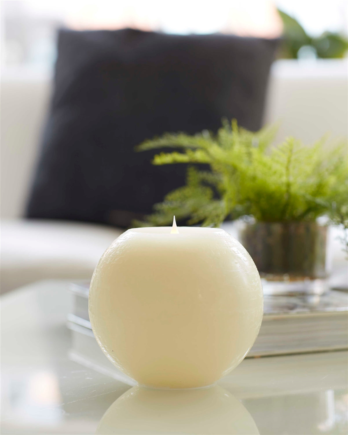 Simplux led round candle with moving flame and remote (set of 2)