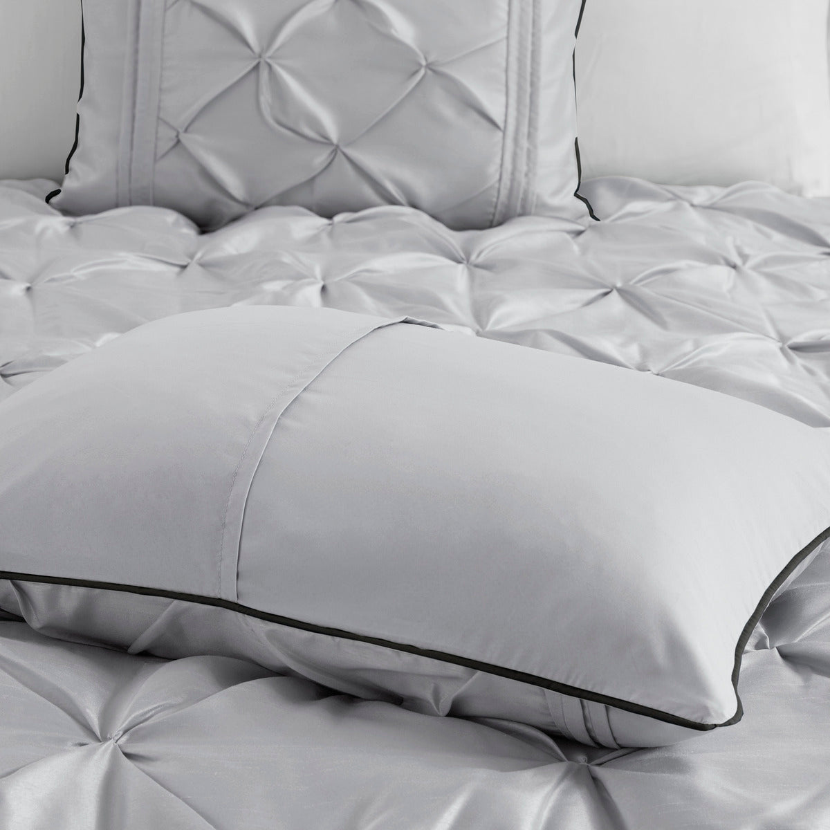 7 Piece Tufted Comforter Set Grey King