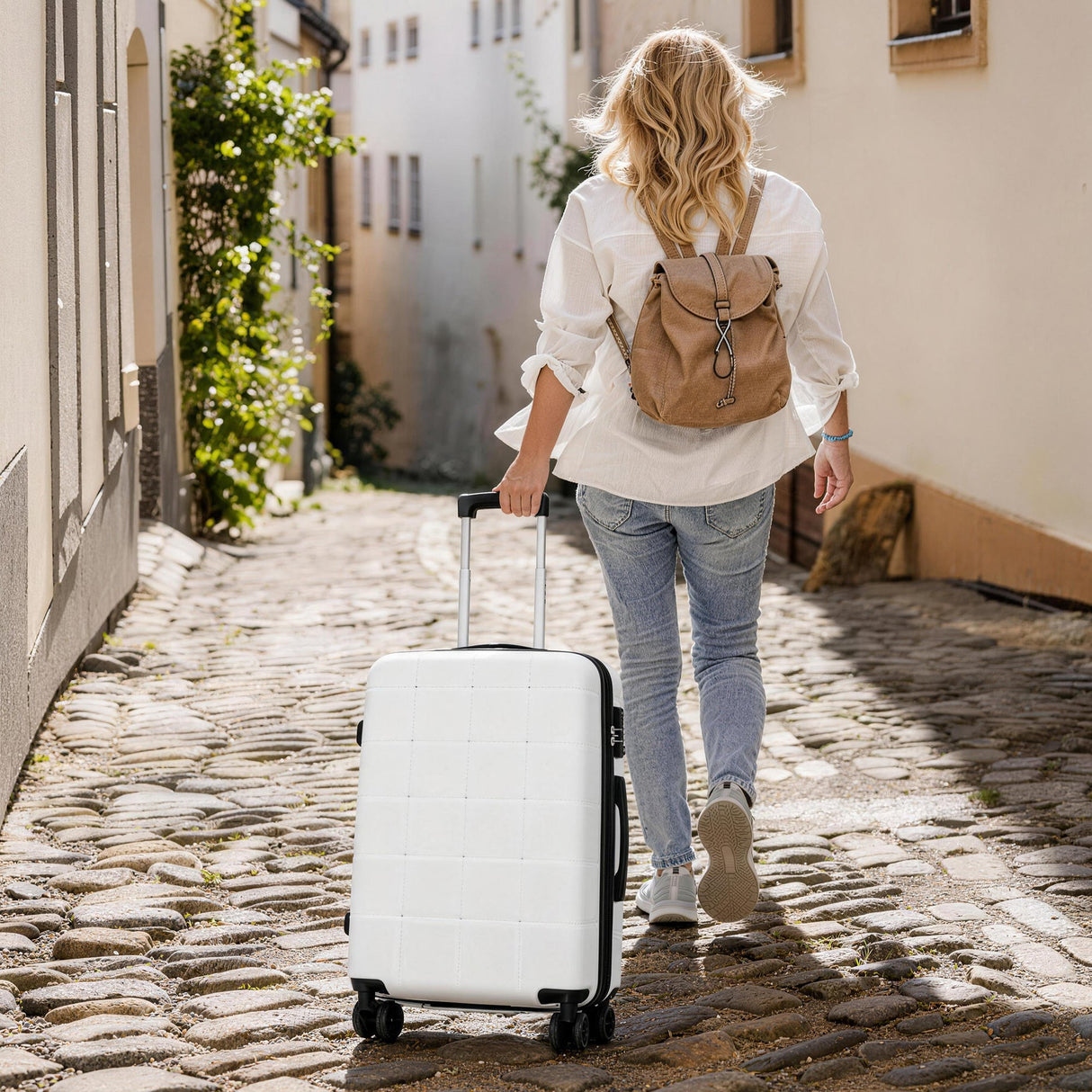 5 Piece Hardside Luggage Set with USB Port