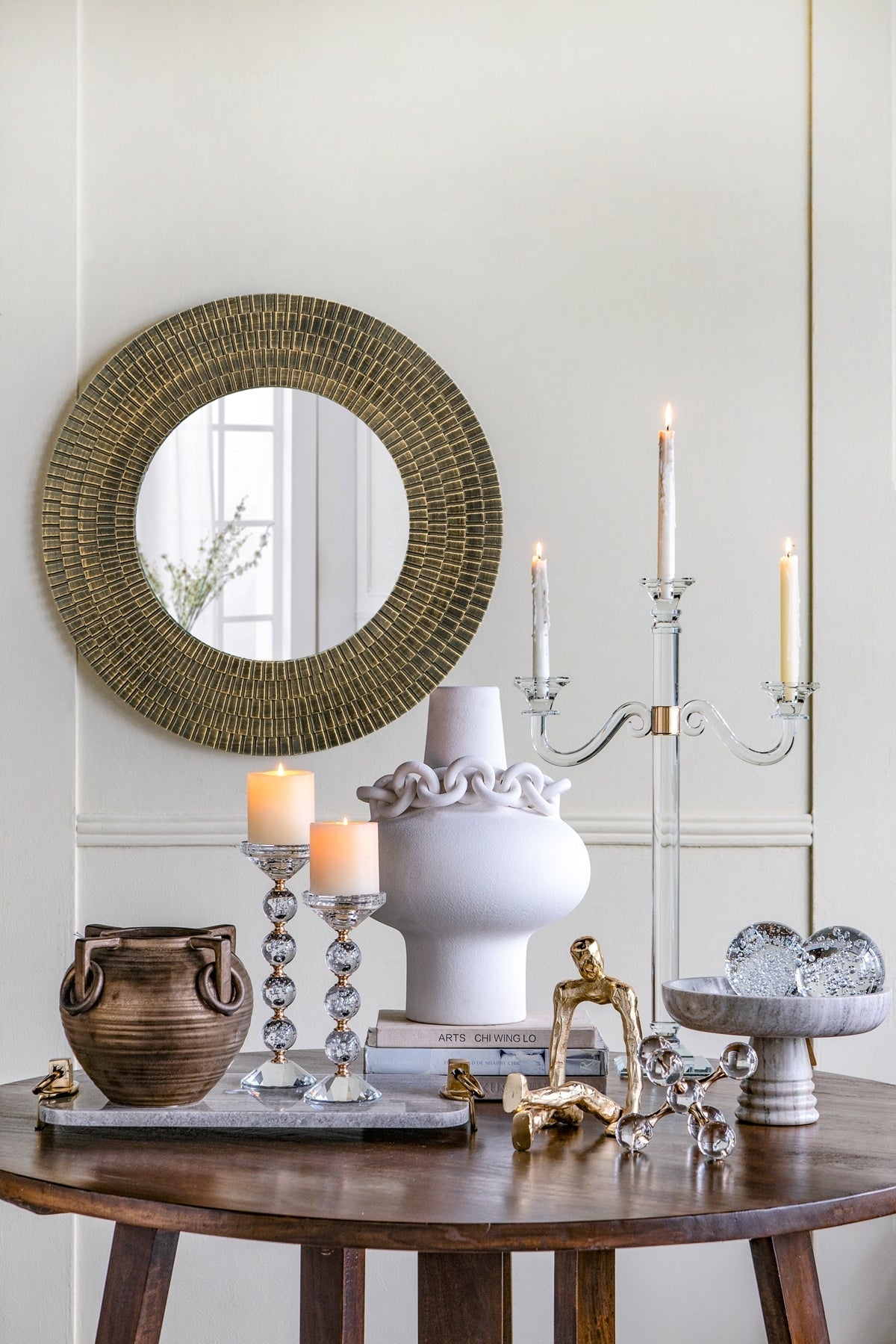 Round Gold and Black Wooden Accent Mirror with Woven Texture - 29.5"