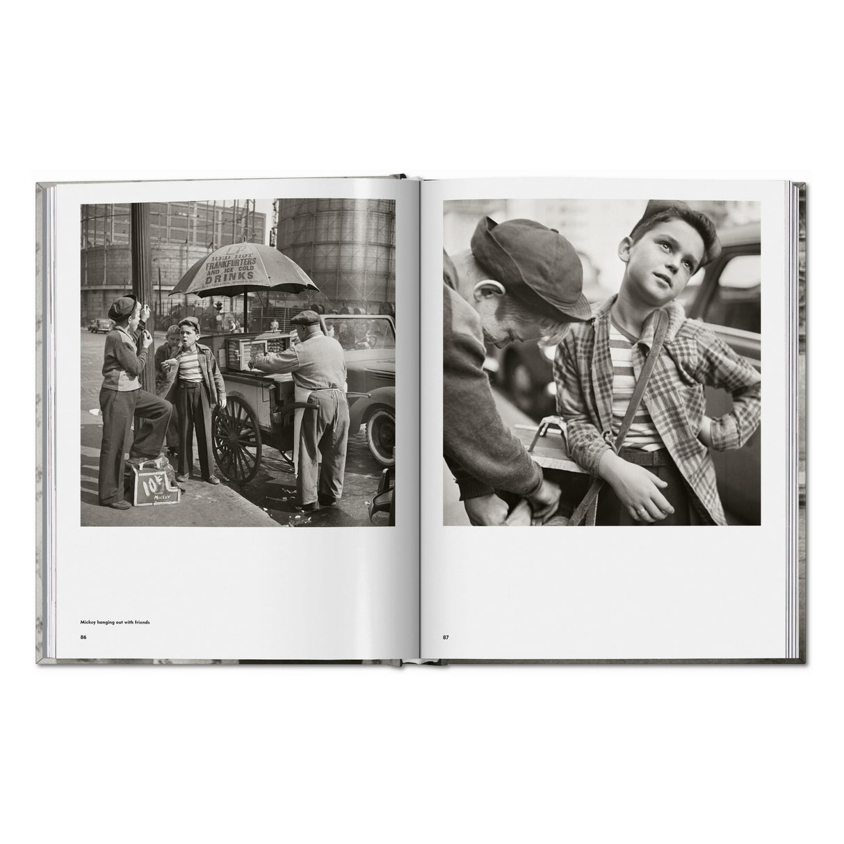 Stanley Kubrick Photographs. Through a Different Lens (German, French, English)