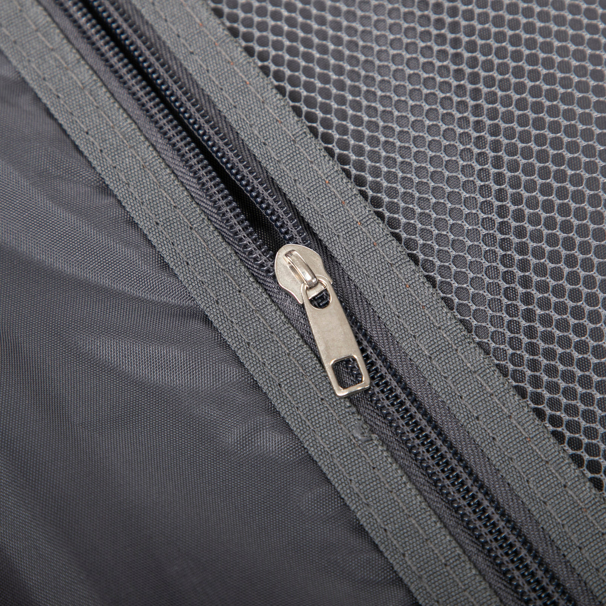 2 Pc PC Spinner Wheel Luggage Set with Gradient Color and Lock