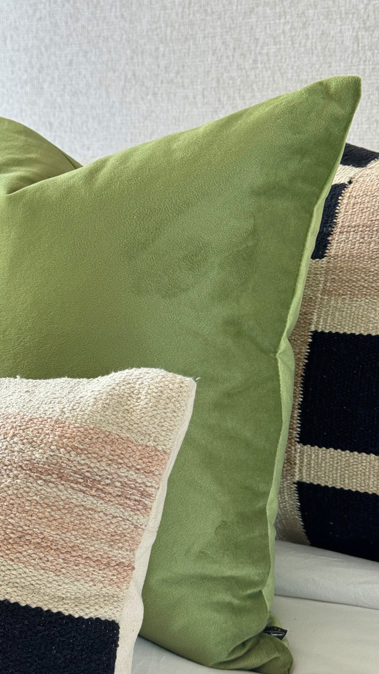 Limon Pillow Cover