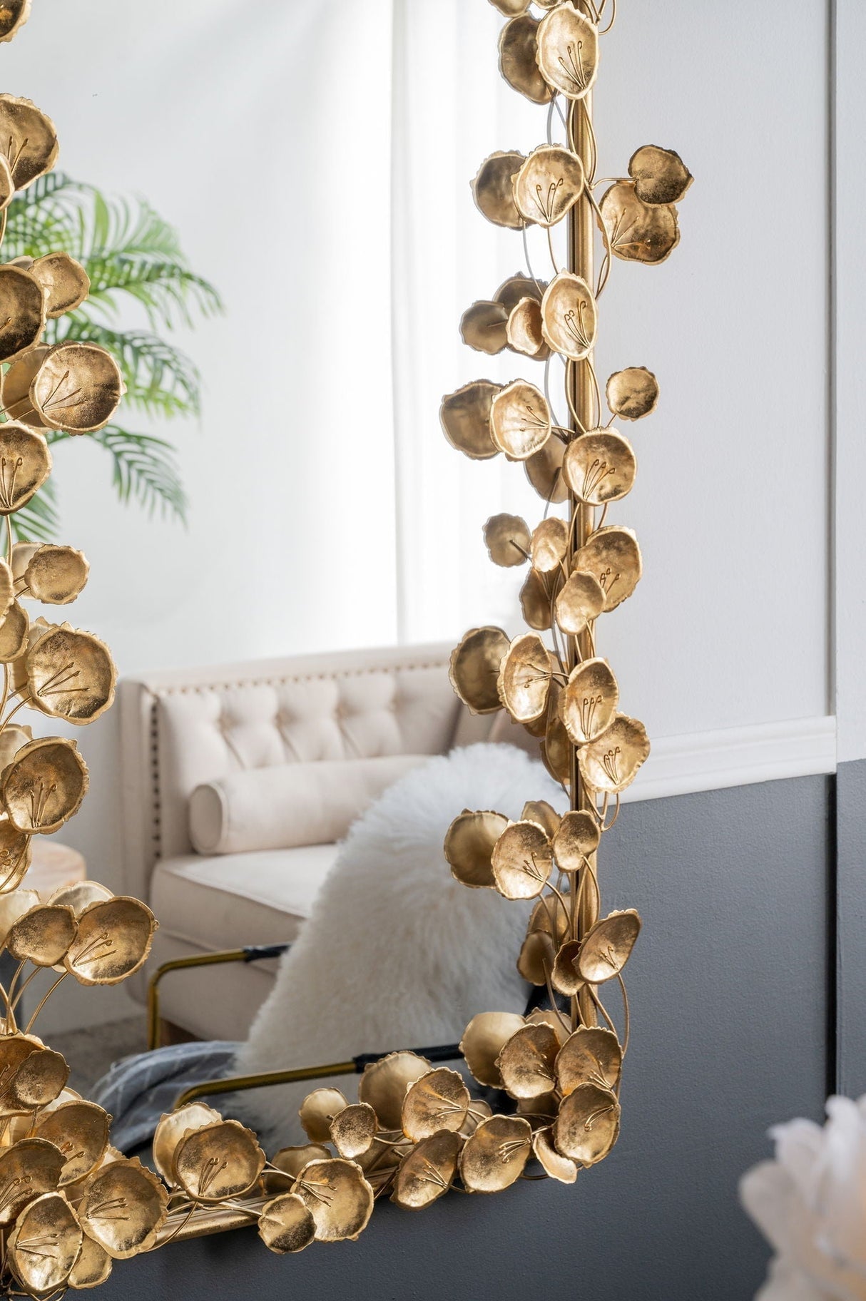 Full Length Mirror With Leaf Accents - Gold