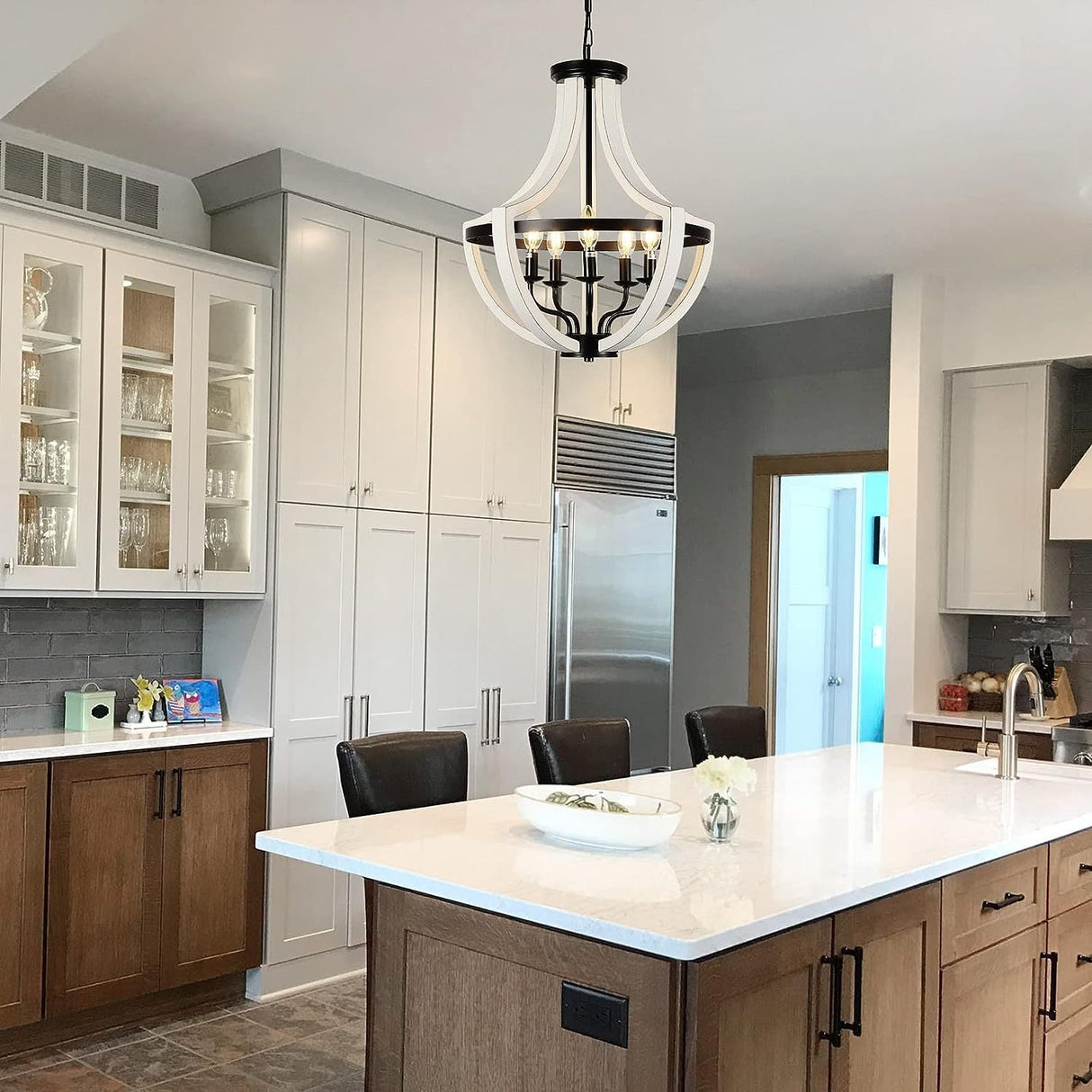 Modern White Solid Wood Chandeliers