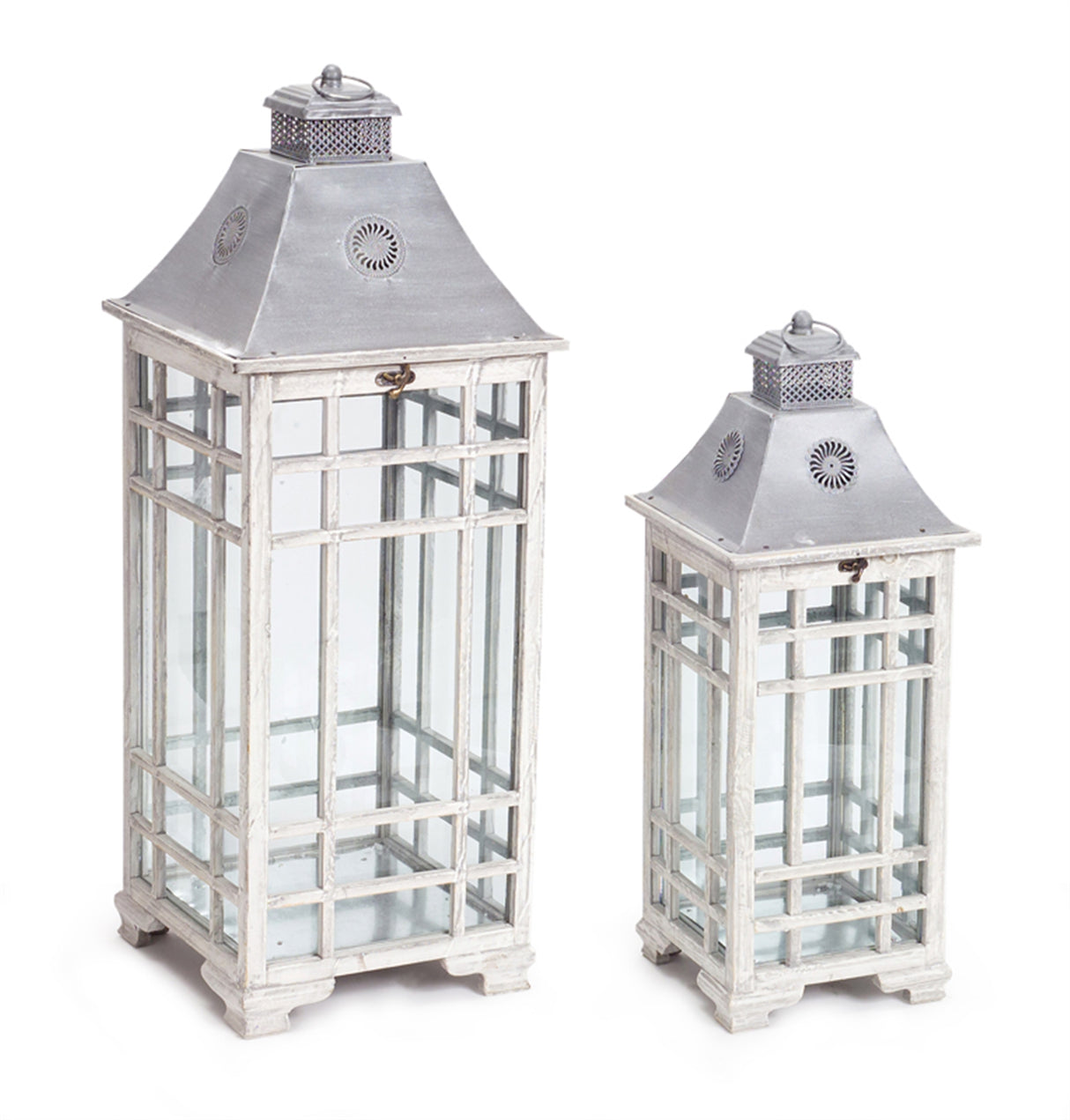 Traditional-farmhouse-lantern-with-metal-lid-(set-of-2)-Outdoor-Lighting