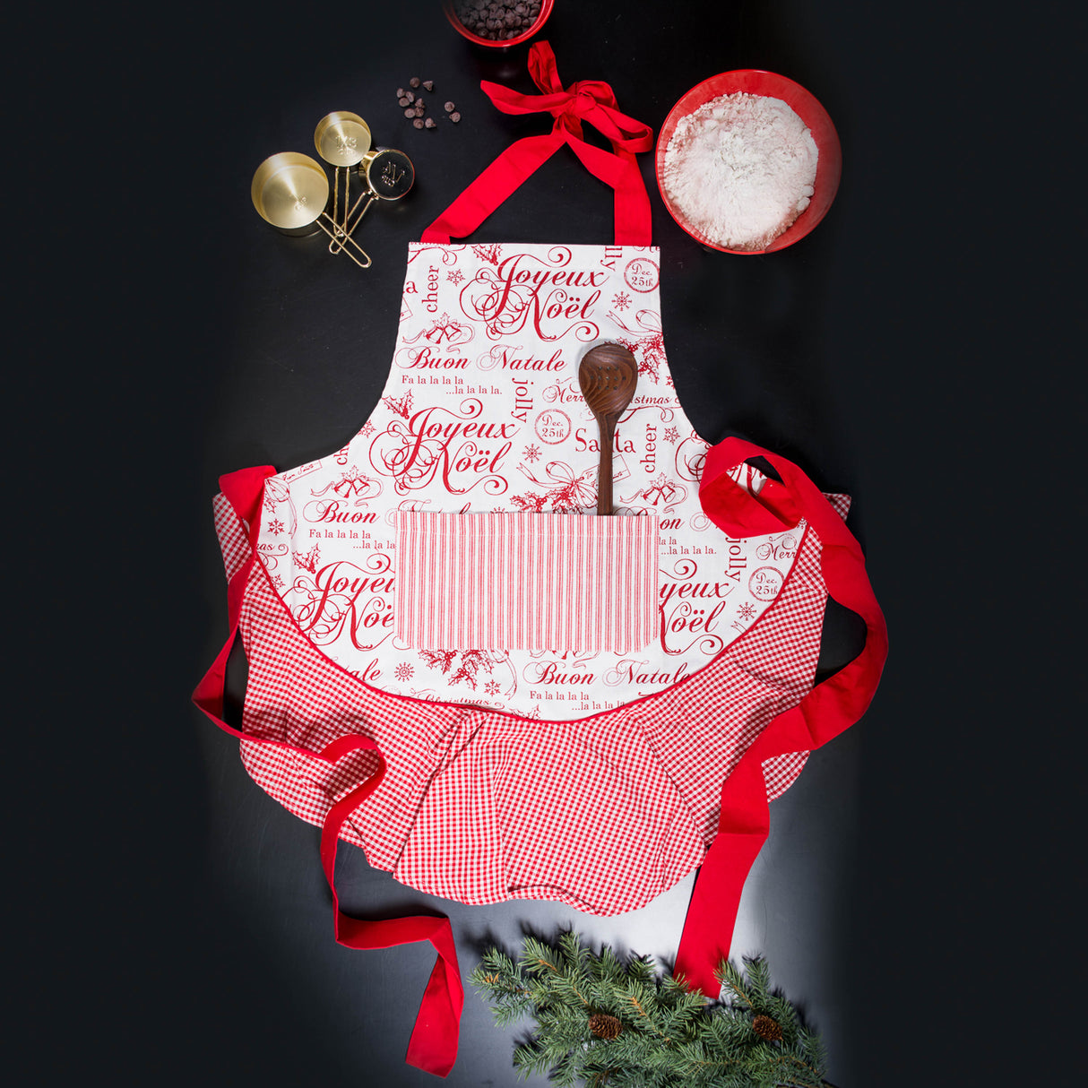 DII Cotton Christmas Ruffle Apron, Joyeux Noel
