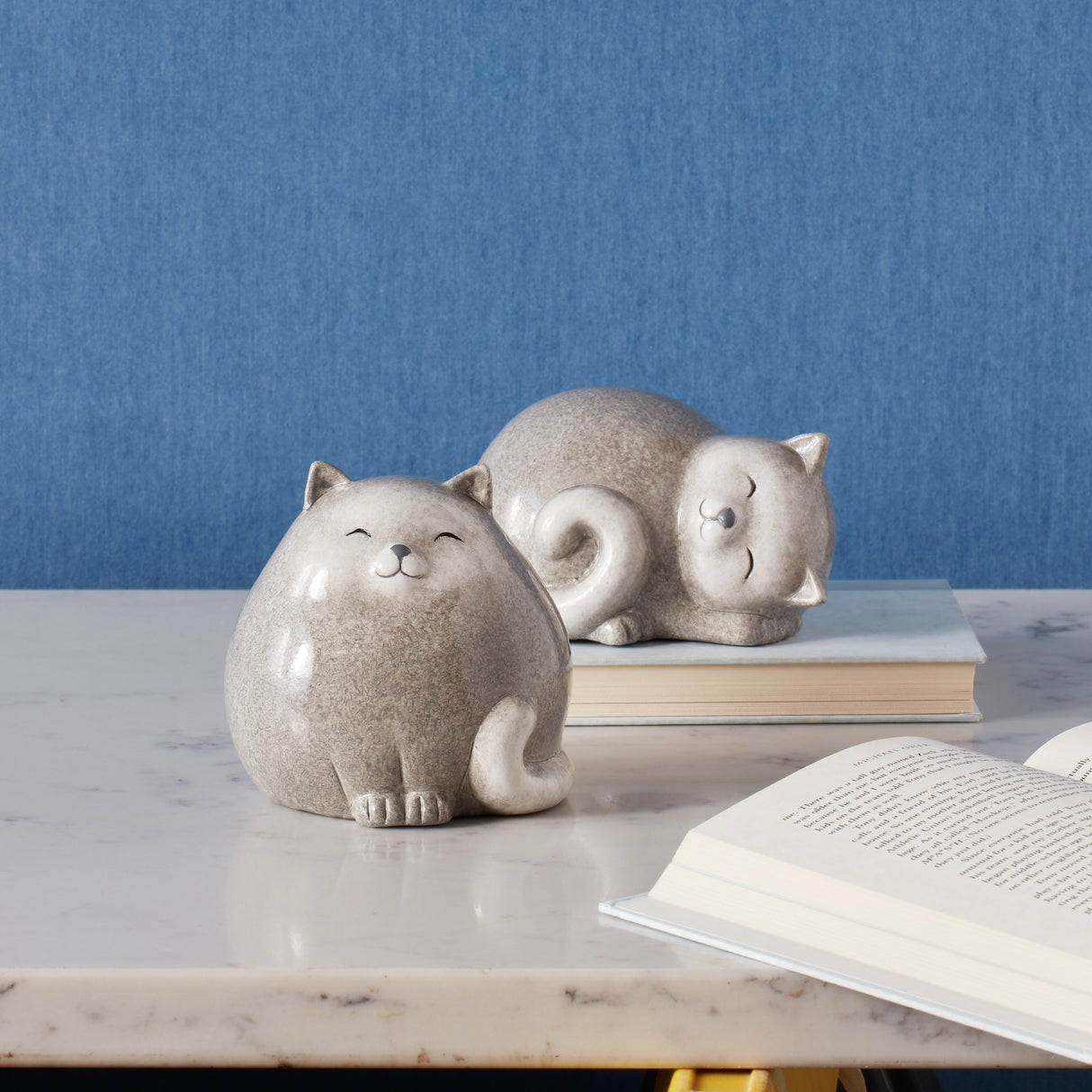 Happy terra cotta cat shelf sitter (set of 4)