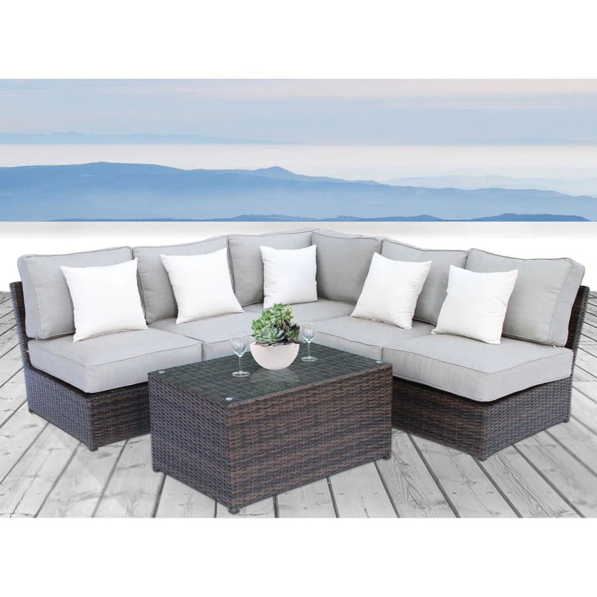 Comfortable Modern Patio Rattan Sectional Set With Cushions