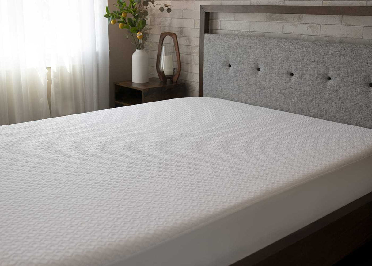 BedGear Dri-Tec Split California King Mattress Protector, White