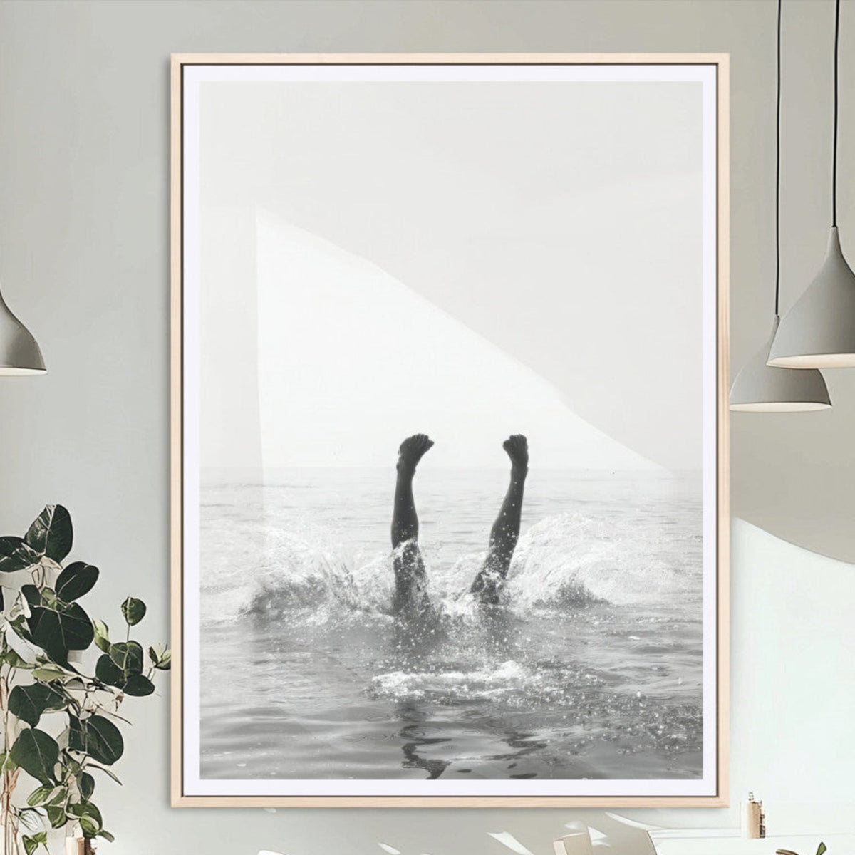 Minimal Ocean Wall Art Canvas Print – Framed Monochrome