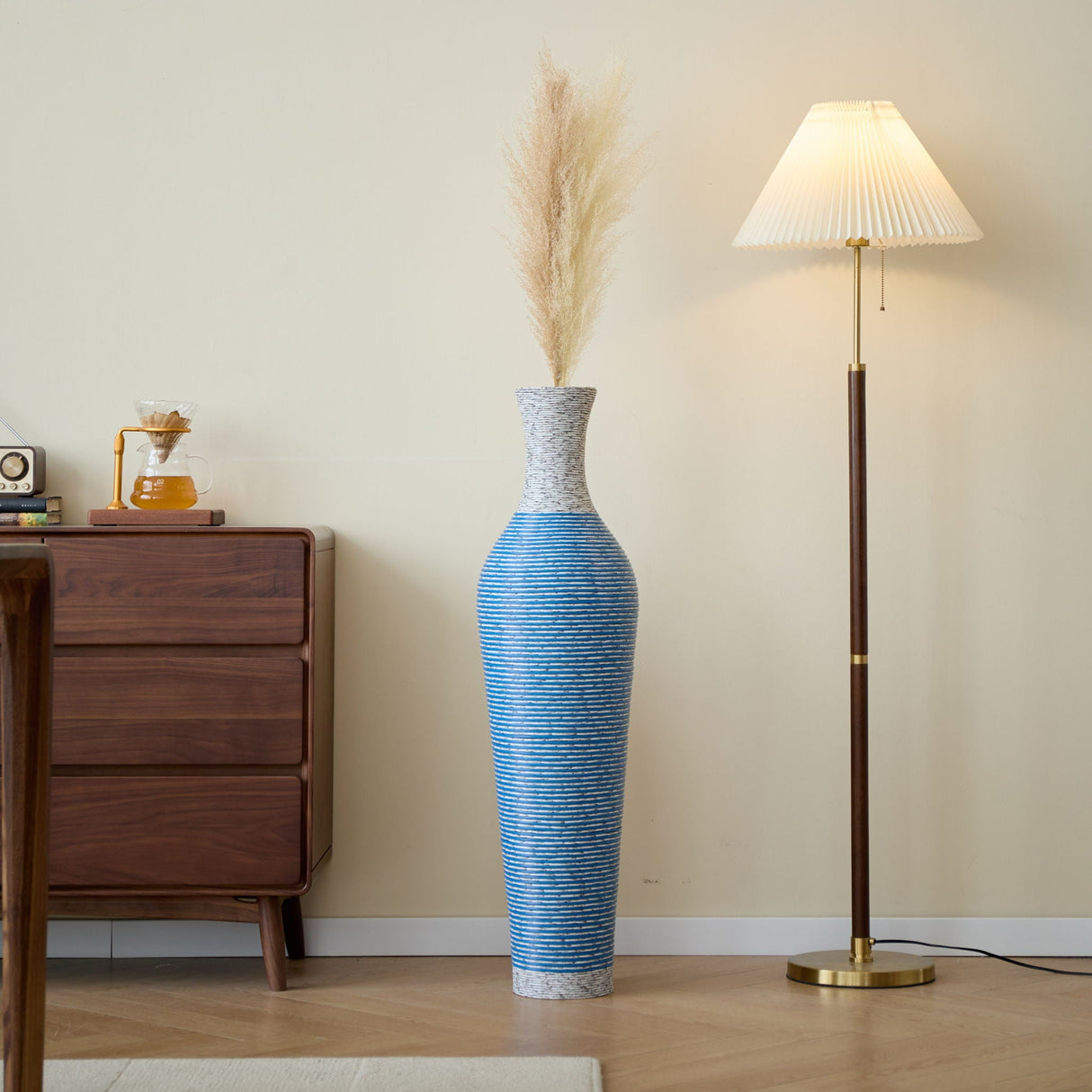 Classic And Neat Floor Vase, High Independent Flower Stand (Set of 3)
