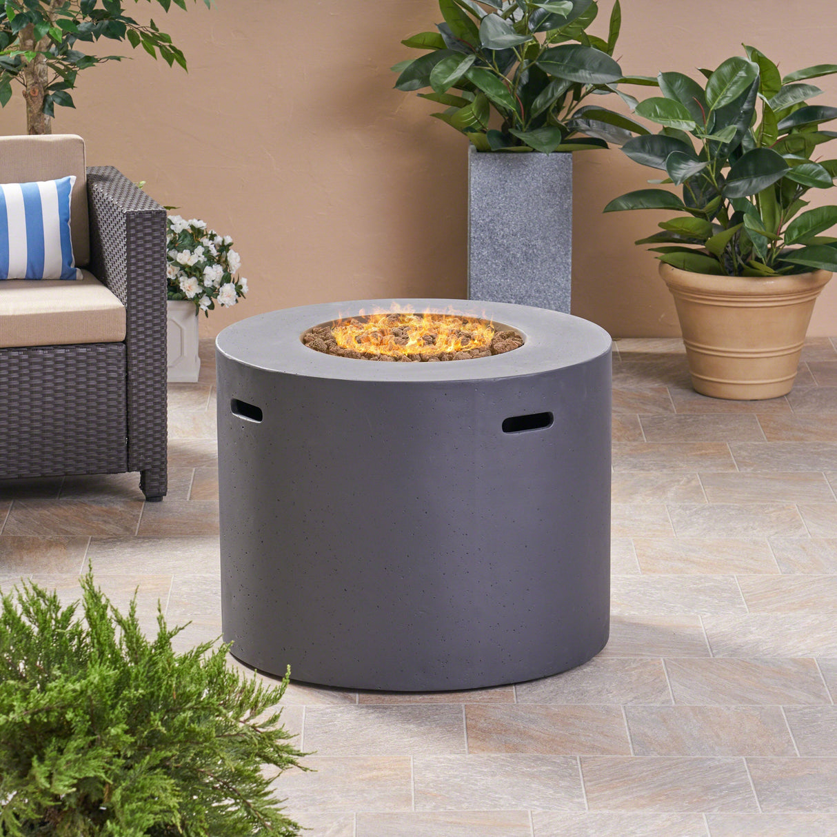 Contemporary 31' Round MGO Fire Pit with 40,000 BTU