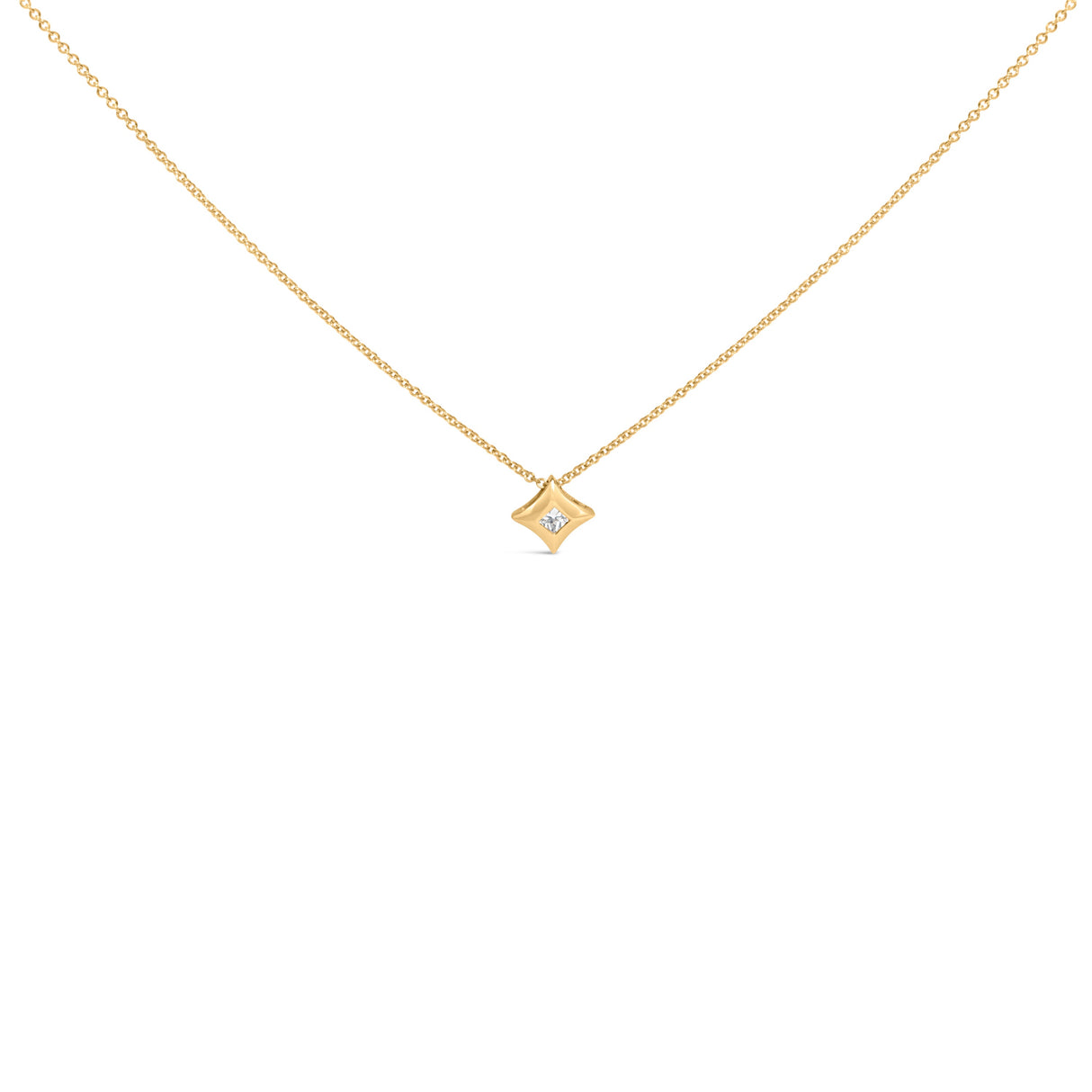 10K Yellow Gold 1/5 Cttw Bezel Set Princess Diamond Kite Shaped Solitaire Pendent Necklace