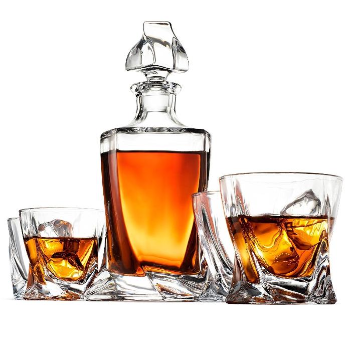 The-Helix-Decanter-Set-Decanters
