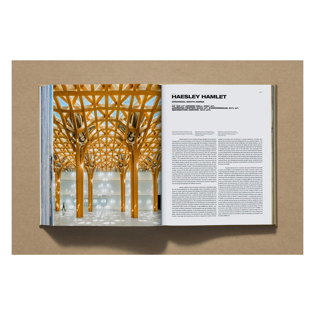 Shigeru Ban. Complete Works 1985–Today (German, French, English)