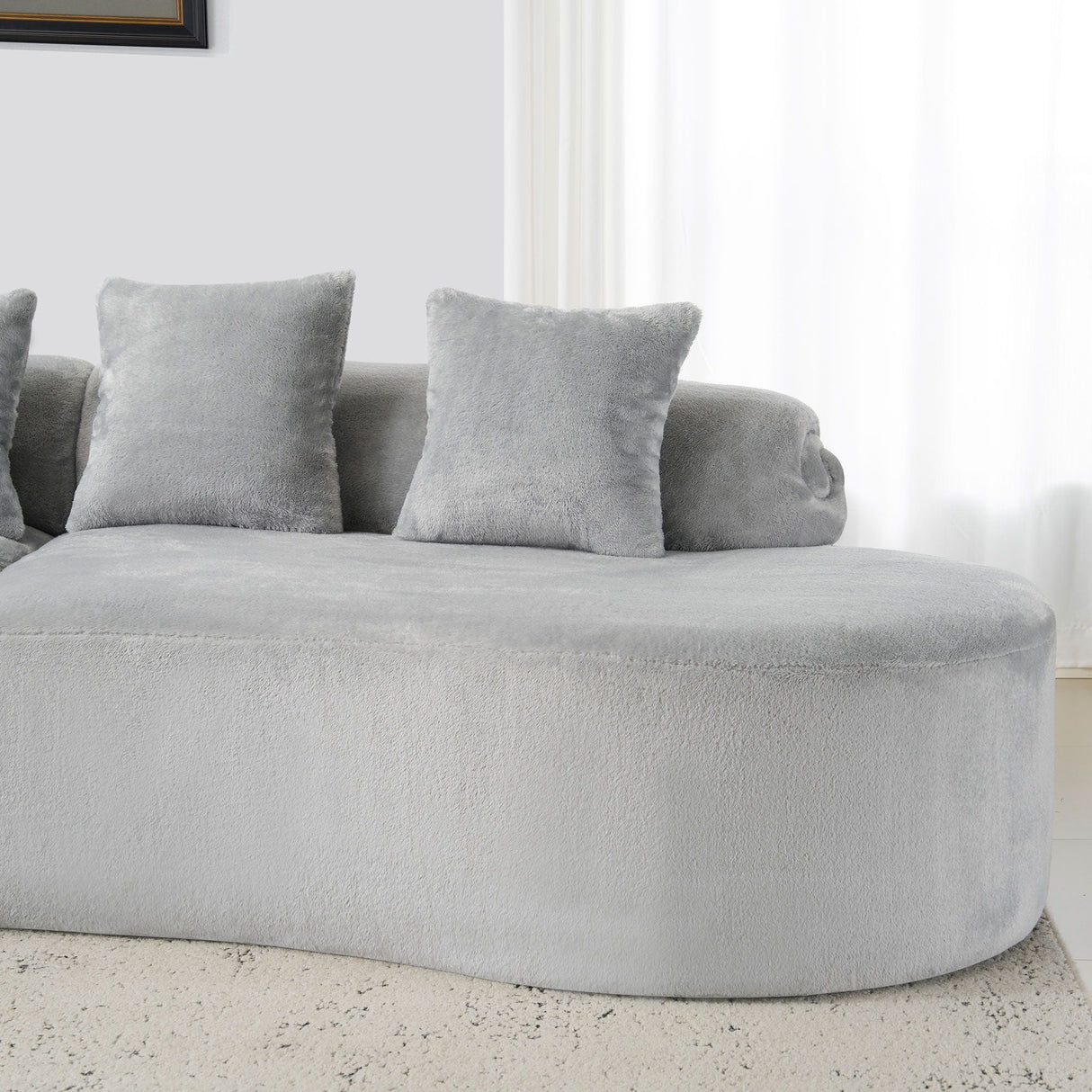 Modern Curved Sofa With Pillows