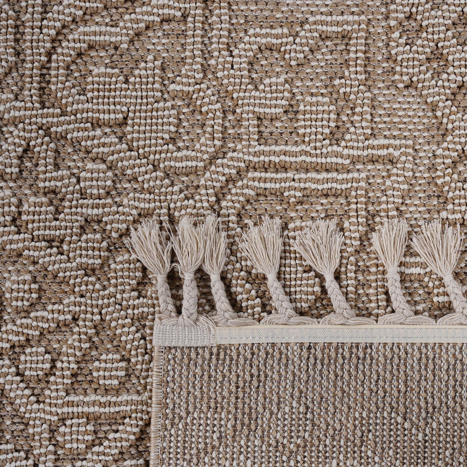Naar guros collection medallion indoor/outdoor area rug