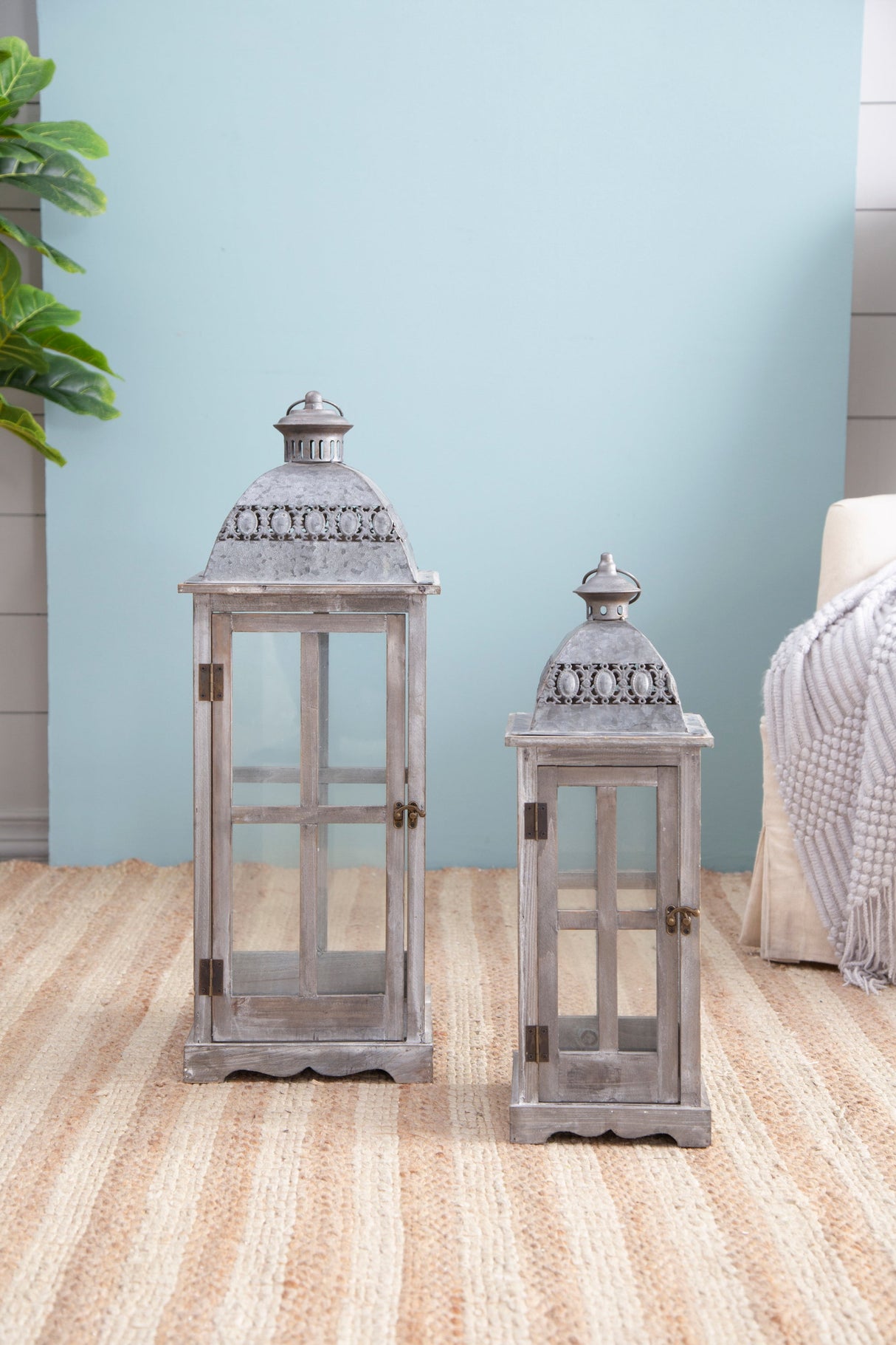 Wooden Candle Lantern Decorative, Hurricane Lantern Holder