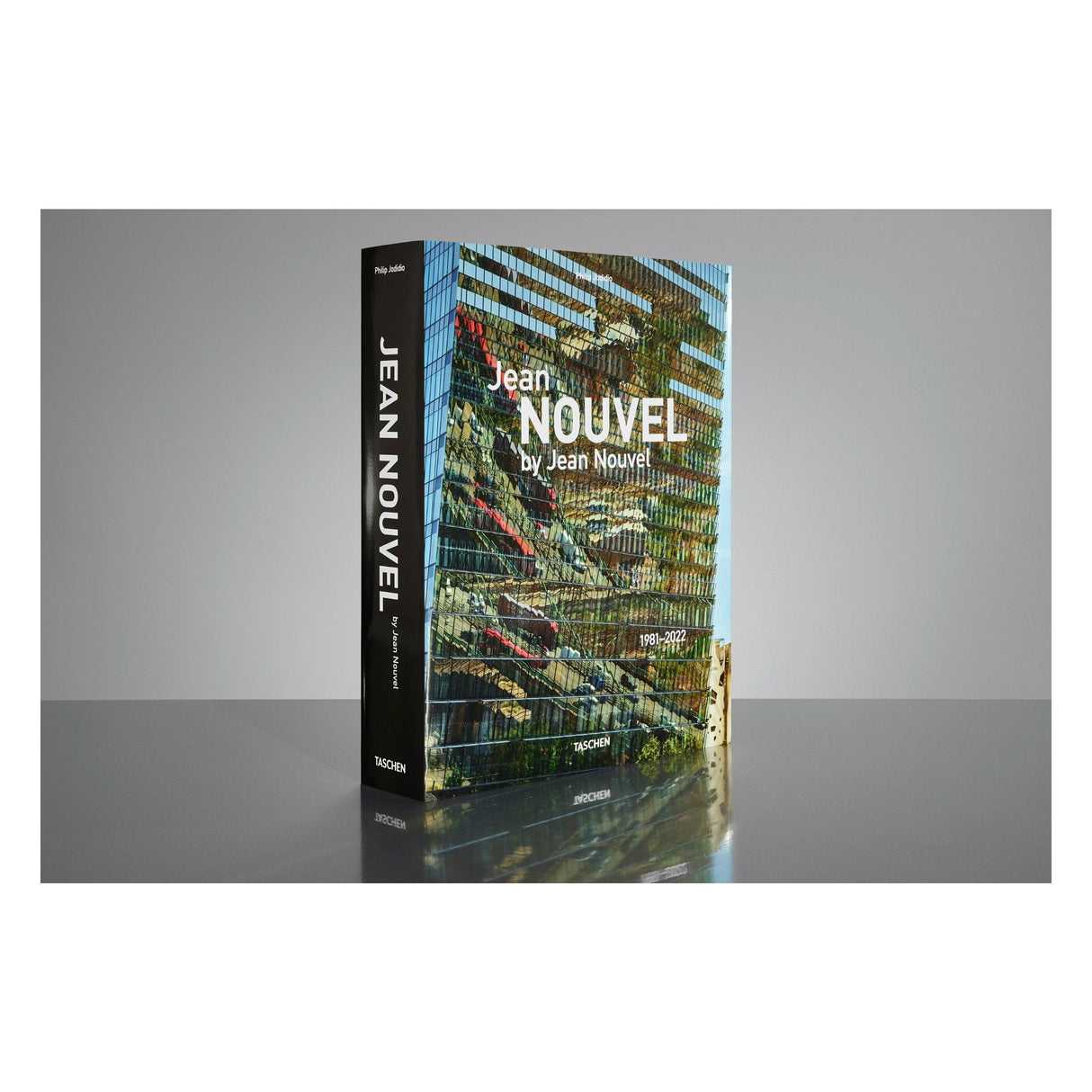 Jean Nouvel by Jean Nouvel. 1981–2022 (French, English)