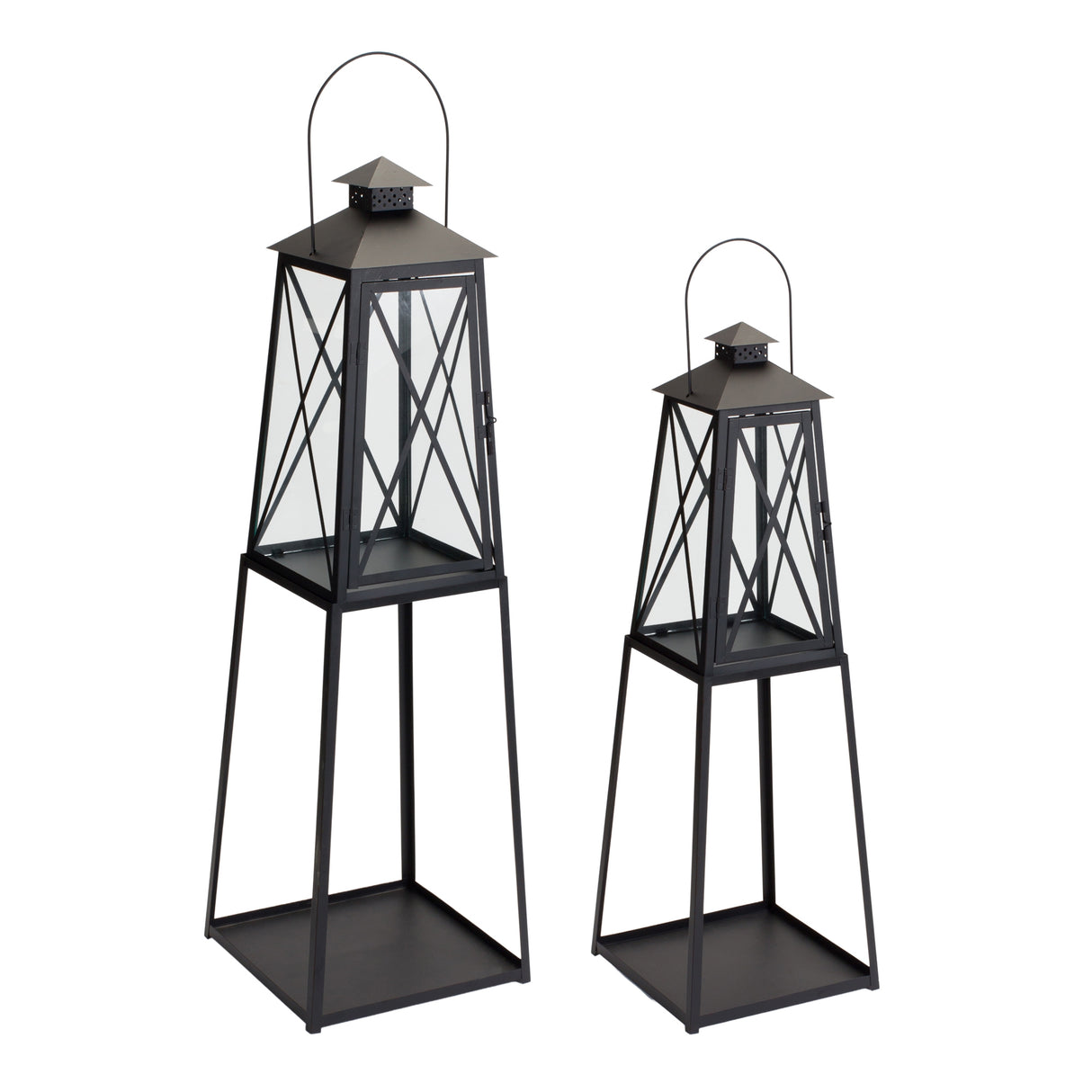 Traditional-metal-lantern-with-tapered-stand-(set-of-2)-Outdoor-Lighting