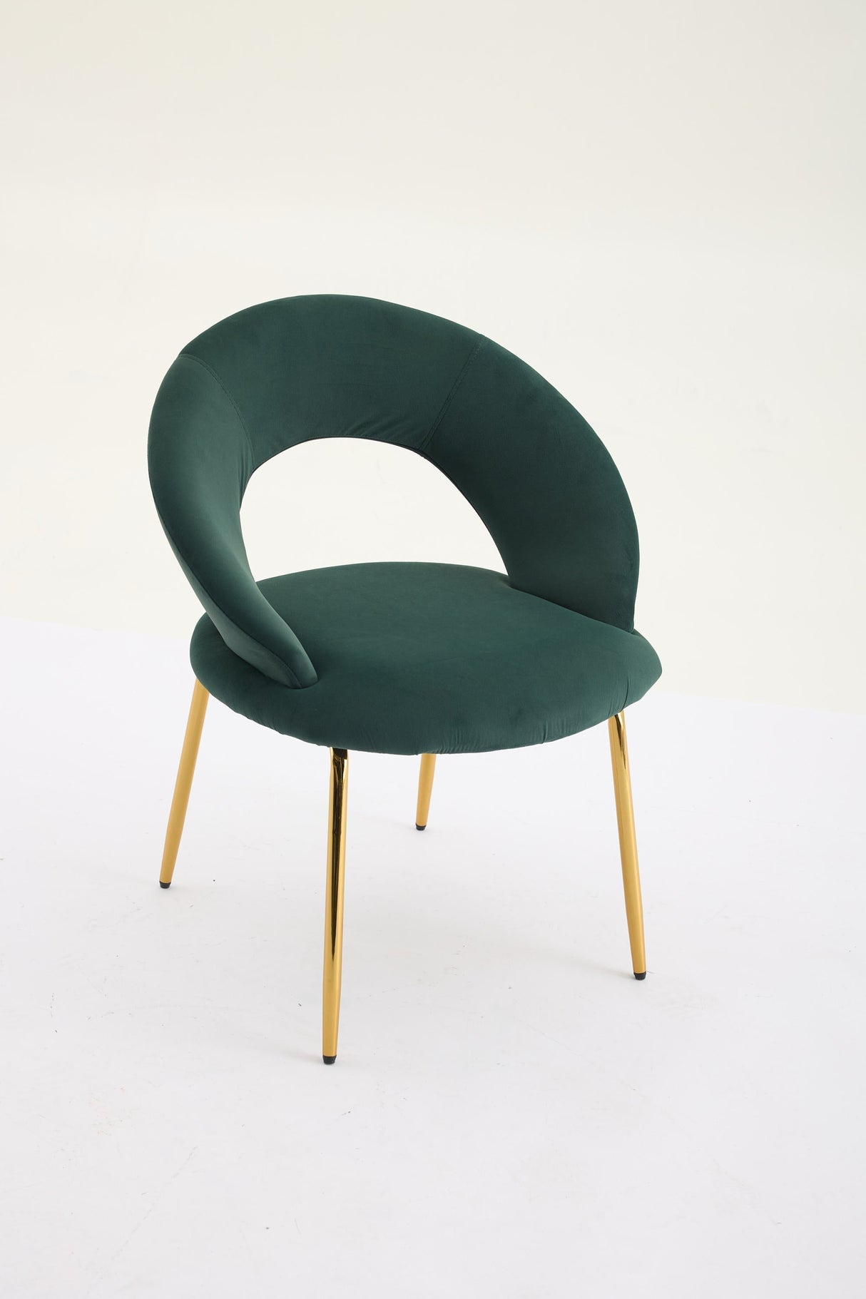 Set of 1 Velvet Fabric Dining Chair with Curved Backrest and Golden Metal Legs