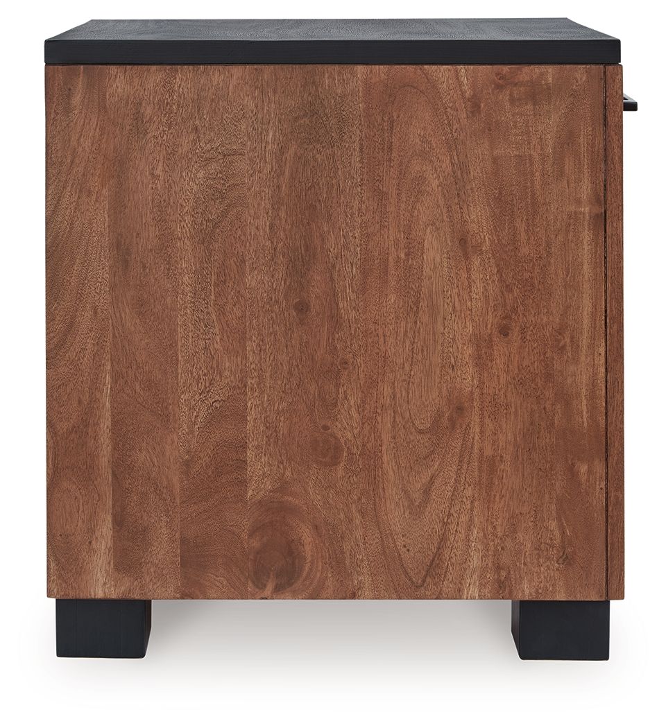 Kallari - Chair Side End Table - Warm Brown / Black
