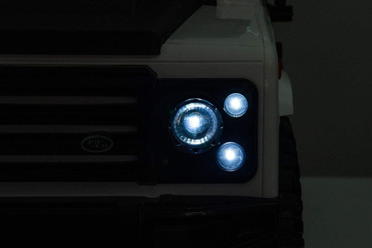 12V7A 30W*2 Four-Wheel Drive Seat One Button Start, Forward And Backward, High And Low Speed, Music, Front Light, Power Display, Two Doors Can Open, 2.4G R / C, Seat Belt Four Wheel Absorber