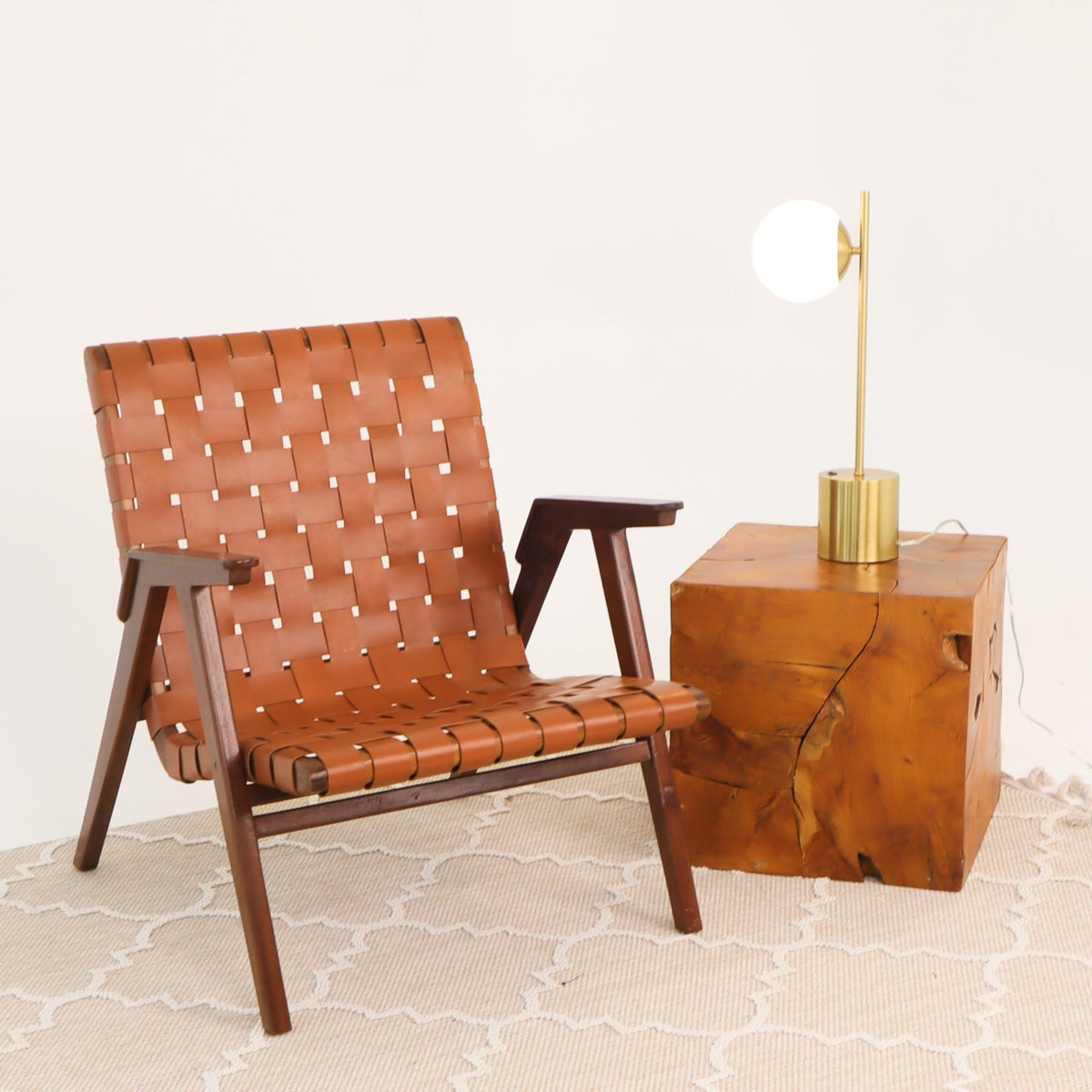 Ethereal - Modern Small Table Lamp, Desk Lamp Fixture With Globe Shade - Gold / White