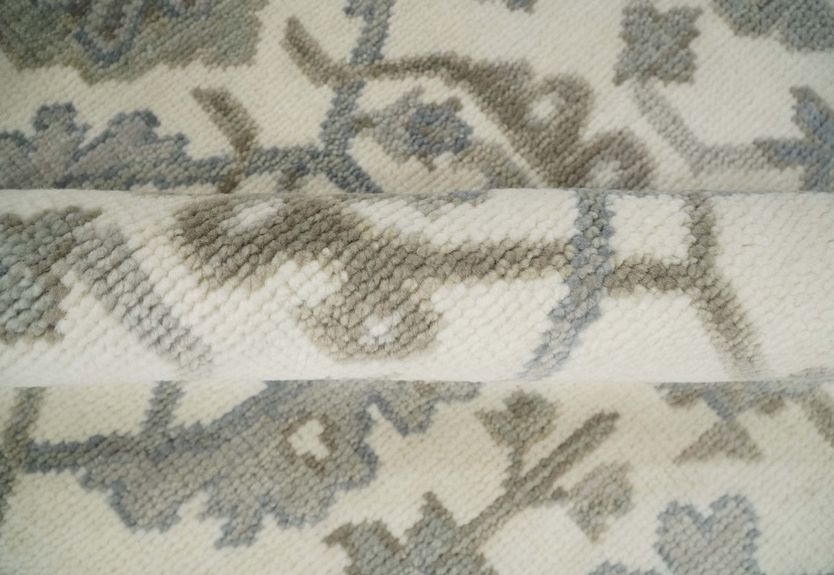 8x9 Hand Knotted Ivory and Silver Oriental Oushak Traditional Wool Area Rug