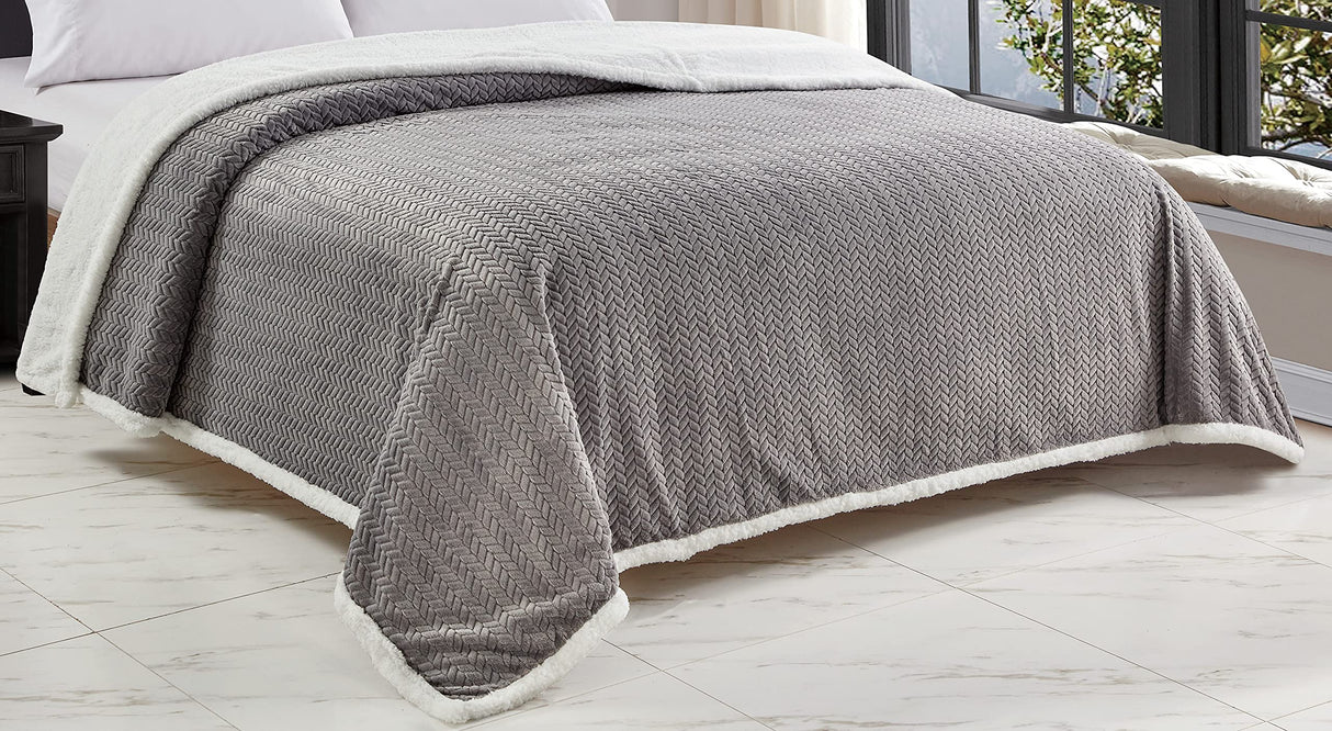 Decor&More HomeEssentials Extra Heavy and Plush Chevron Braided King Size Microplush Jacquard Blanket with Sherpa Backing (108" x 90") - Burgundy