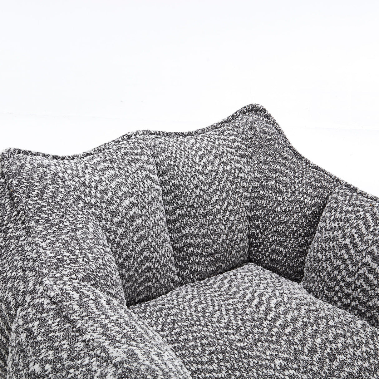 Comfortable Sofa Chairs With Highly Resilient Foam For Living Rooms And Bedrooms