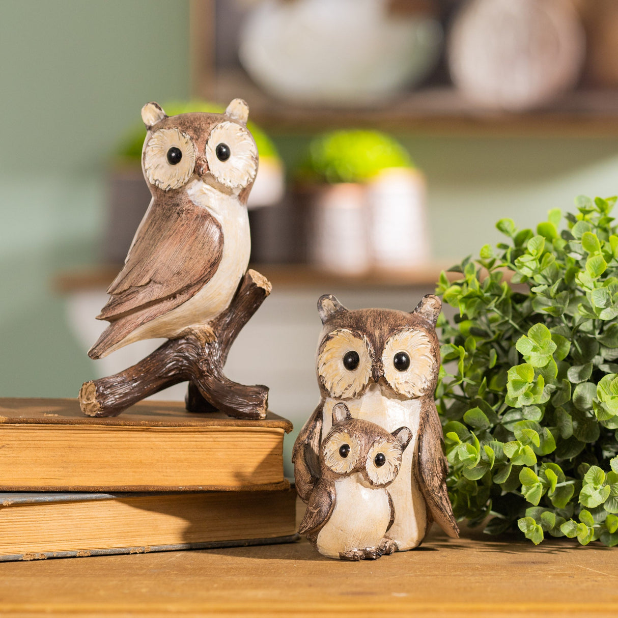 Woodland Owl with Baby Figurine (Set of 4)