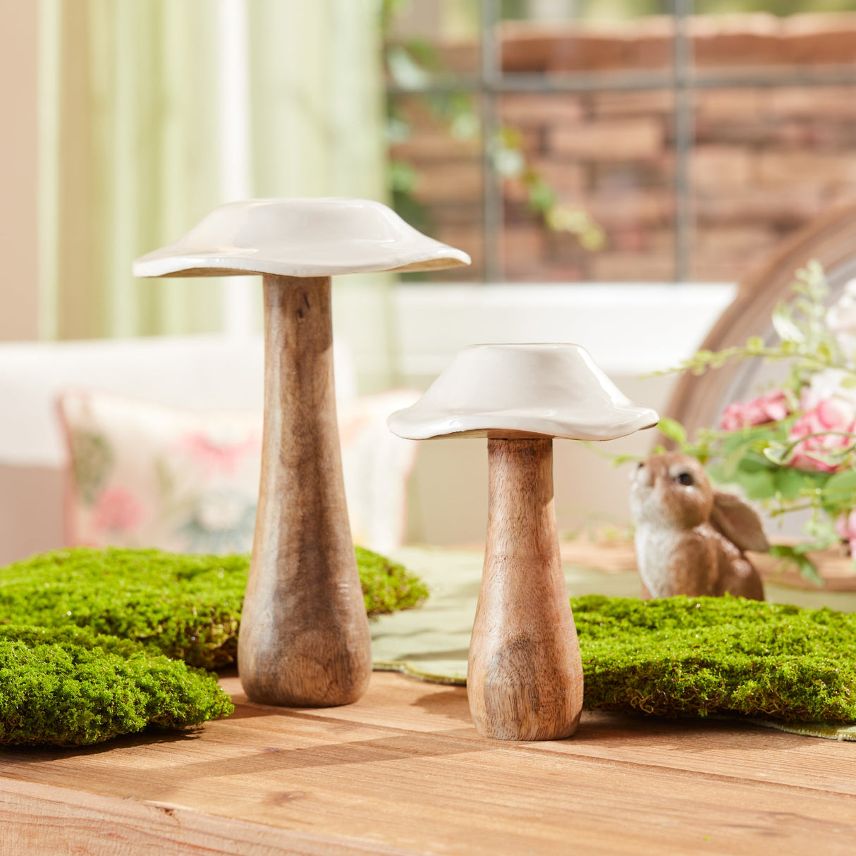 Wood Mushroom Decor (Set of 4)