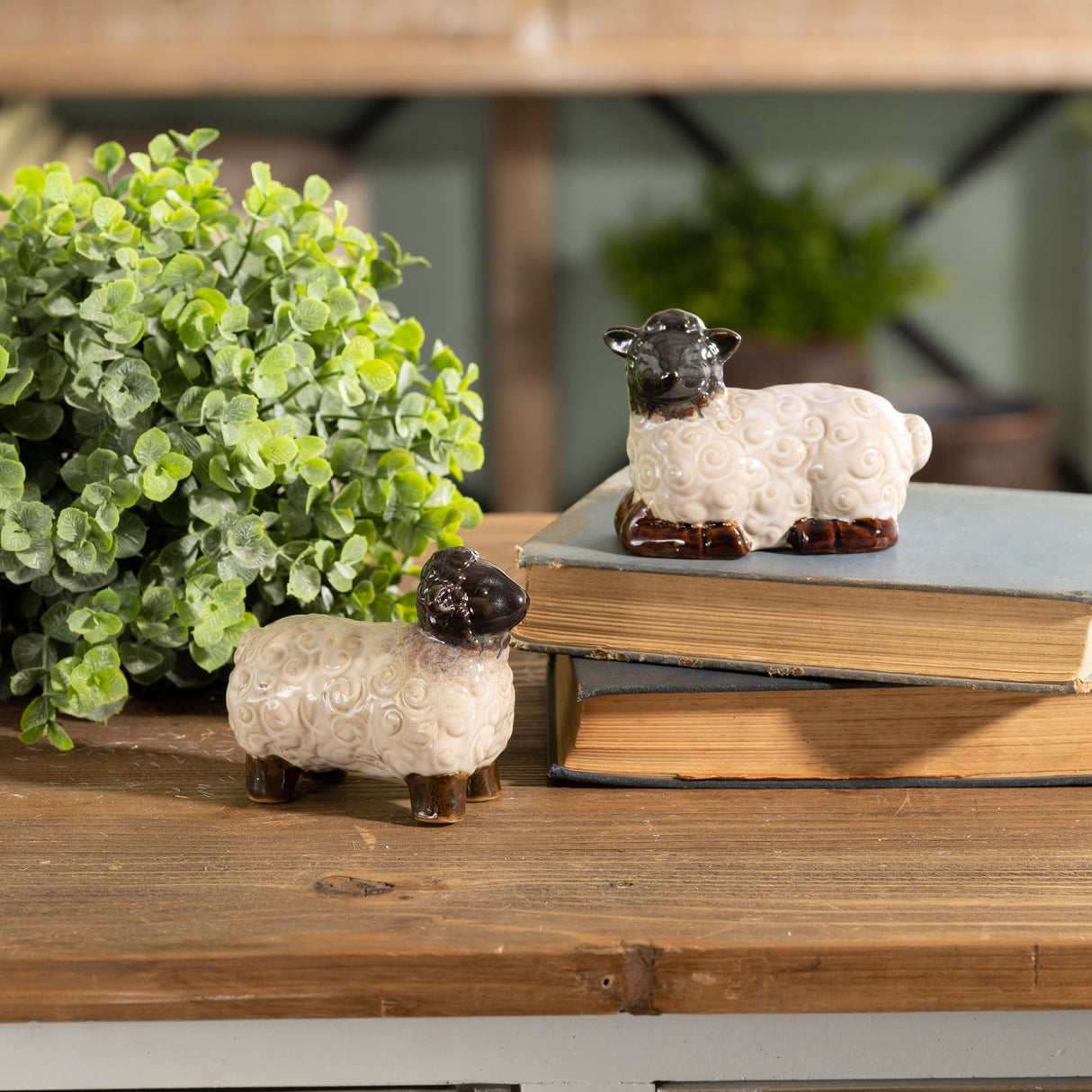 Mini sheep figurine (set of 6)