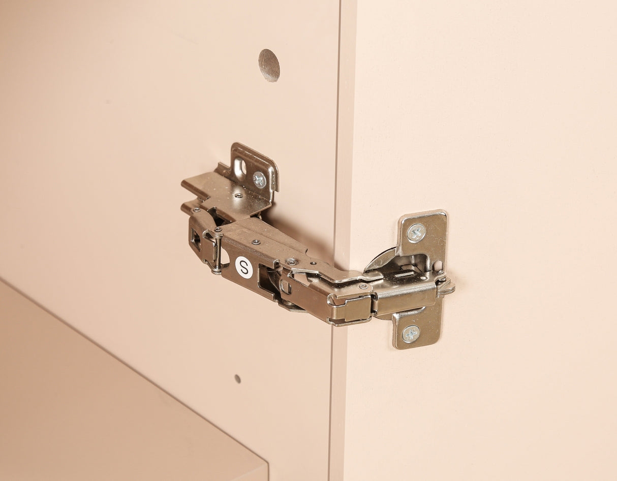 Amulette 4-Door Sideboard with Curved Edge and Adjustable Shelves