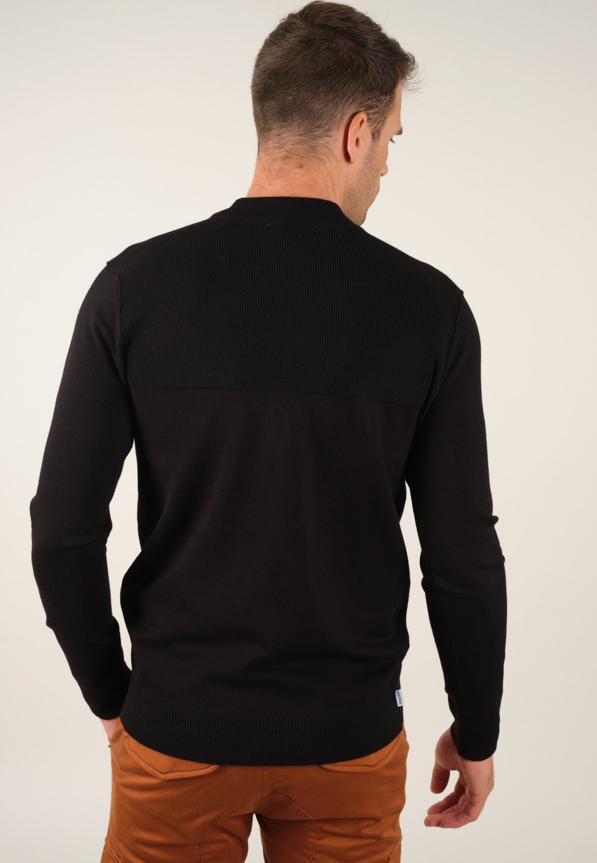 Deeluxe Daylon Roundneck Sweater