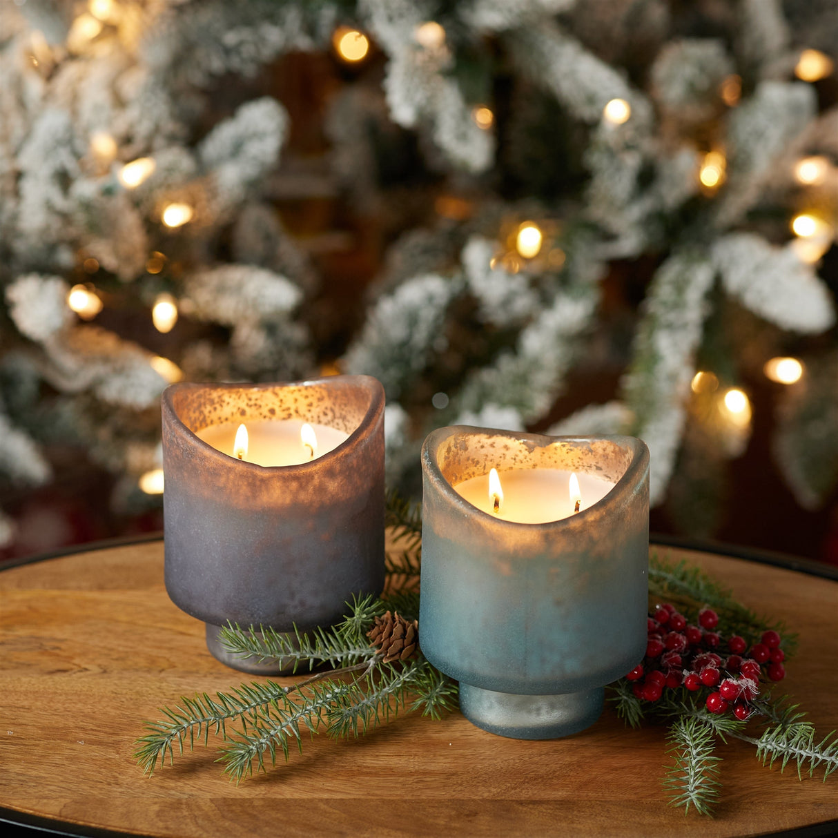 Red Currant Scented Soy Candle with Frosted Glass Holder (Set of 2)