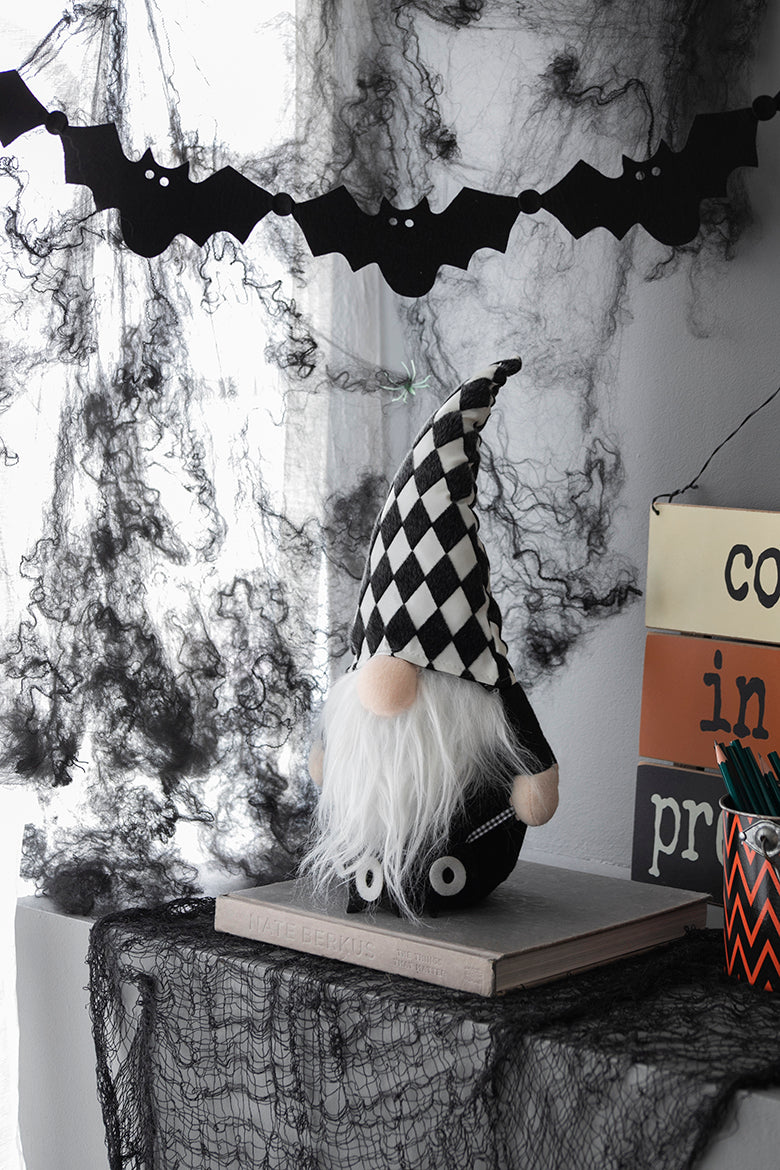 Set of 2, 8.3x4.7x15.7" Fabric Gnome Decor