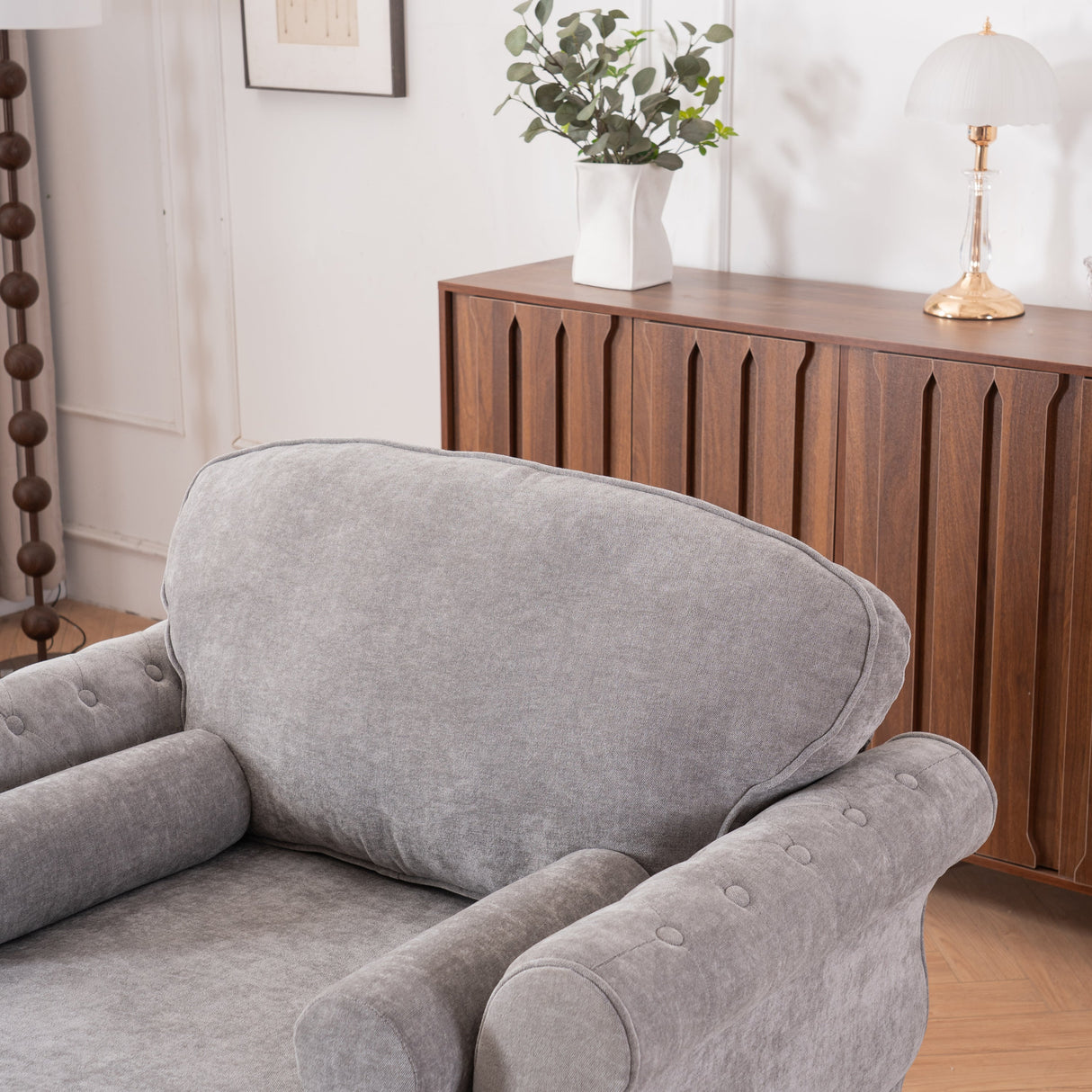 Oversized Chaise Lounge Indoor