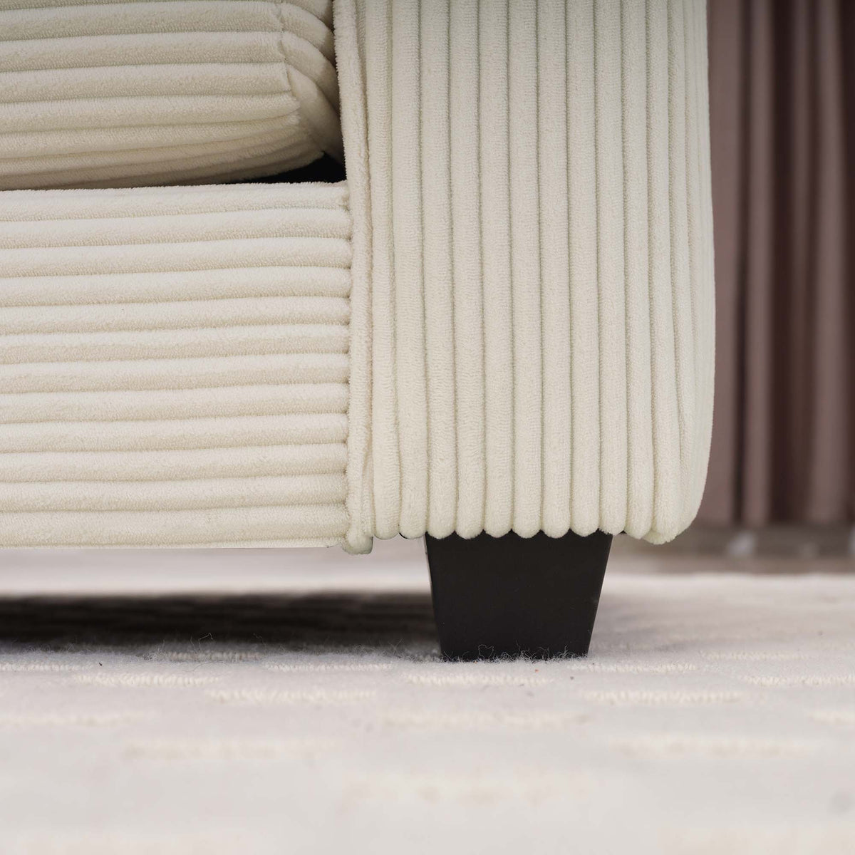 Modern 2 Seater With 4 Pillows, Upholstered Deep Seating Loveseat