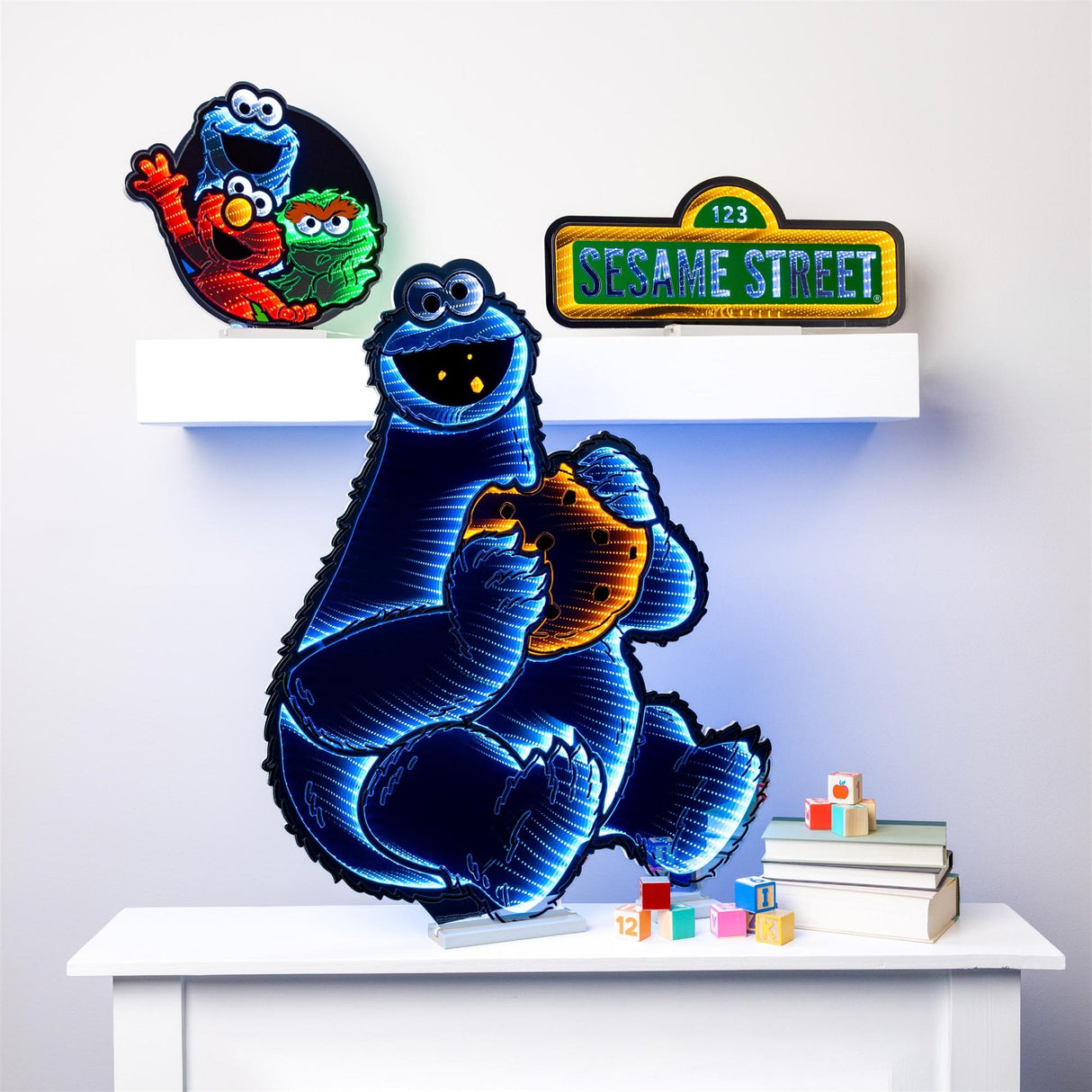 Sesame Street Friends Ekkolight 16"H
