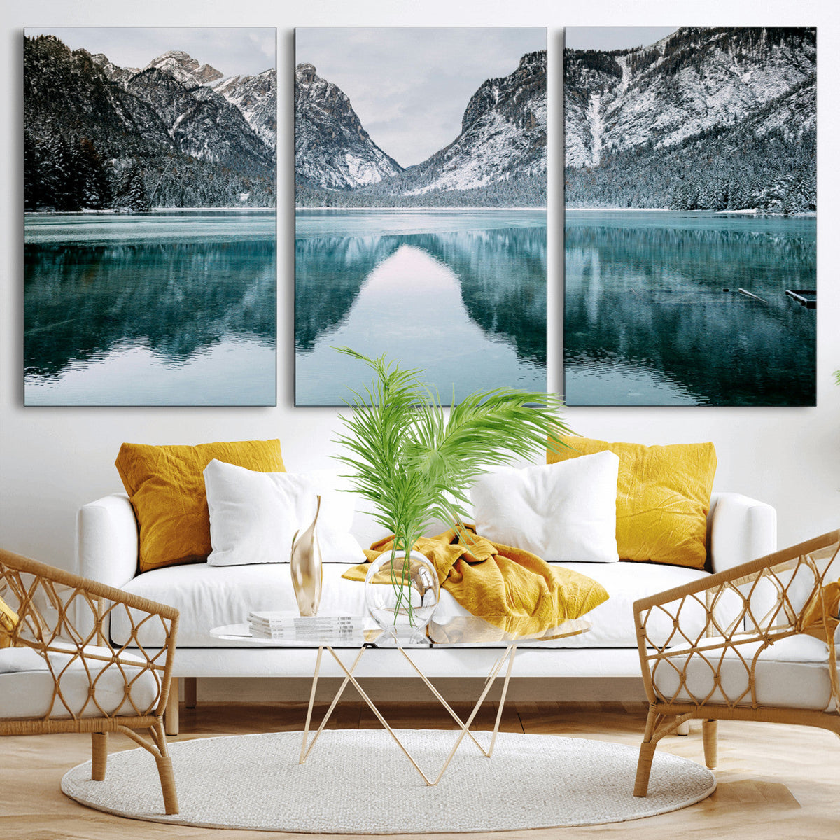 Mountain Lake Wall Art Canvas Print – Framed Toblacher See