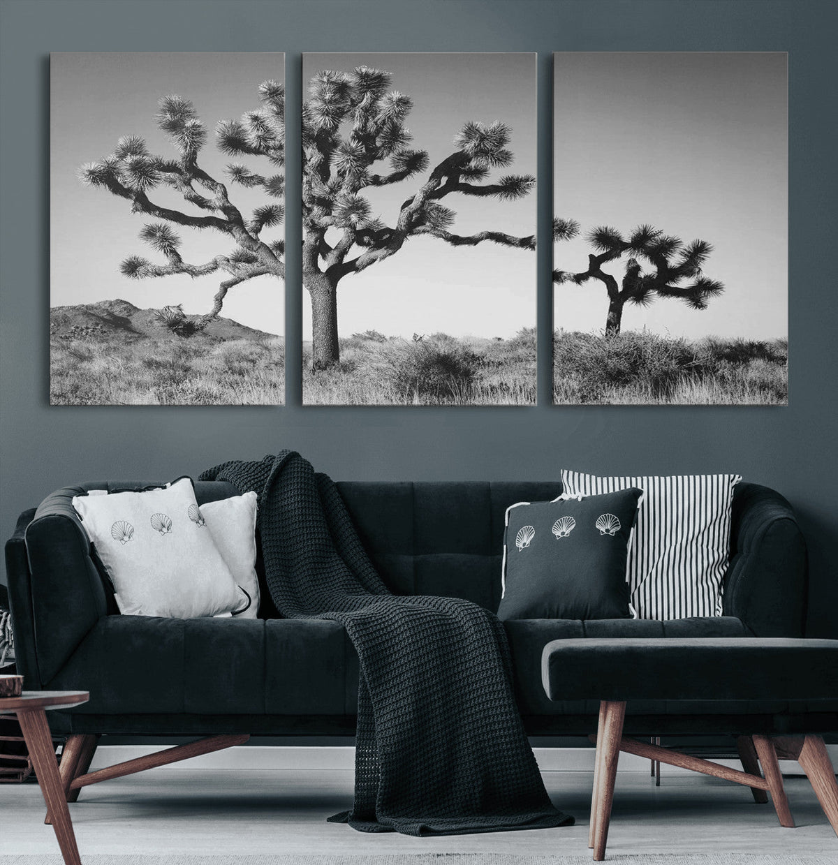 Joshua Tree Wall Art Canvas Print – Framed Monochrome Desert