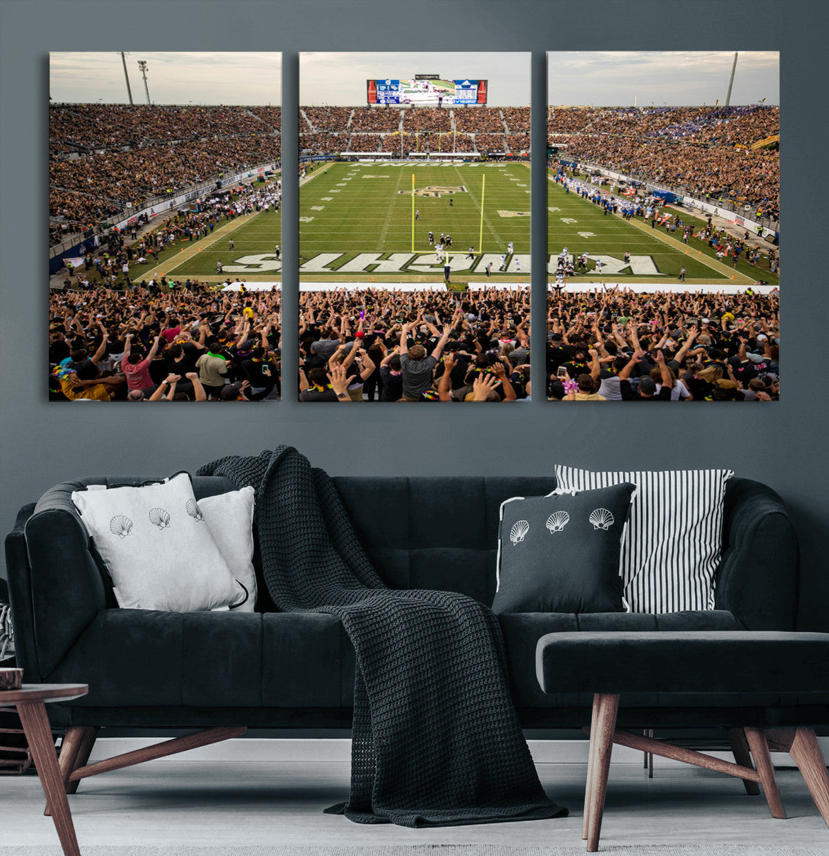 UCF Knights Football Team Print - Orlando FBC Mortgage